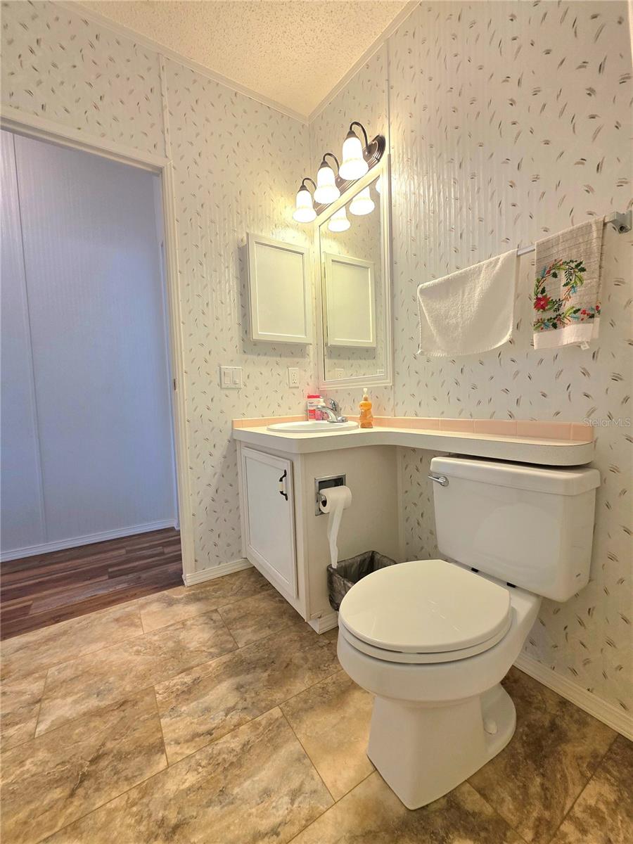 Image 36 of 73 For 5350 Amanda Street