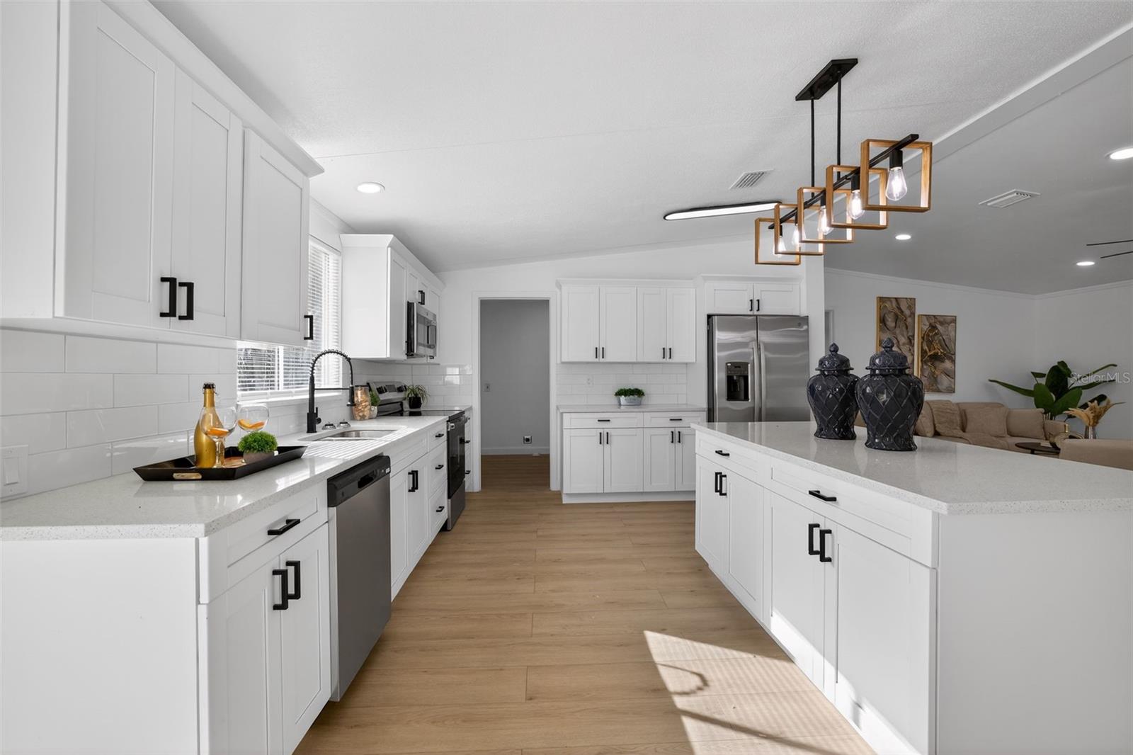 Image 18 of 37 For 5136 Rock Dove Loop