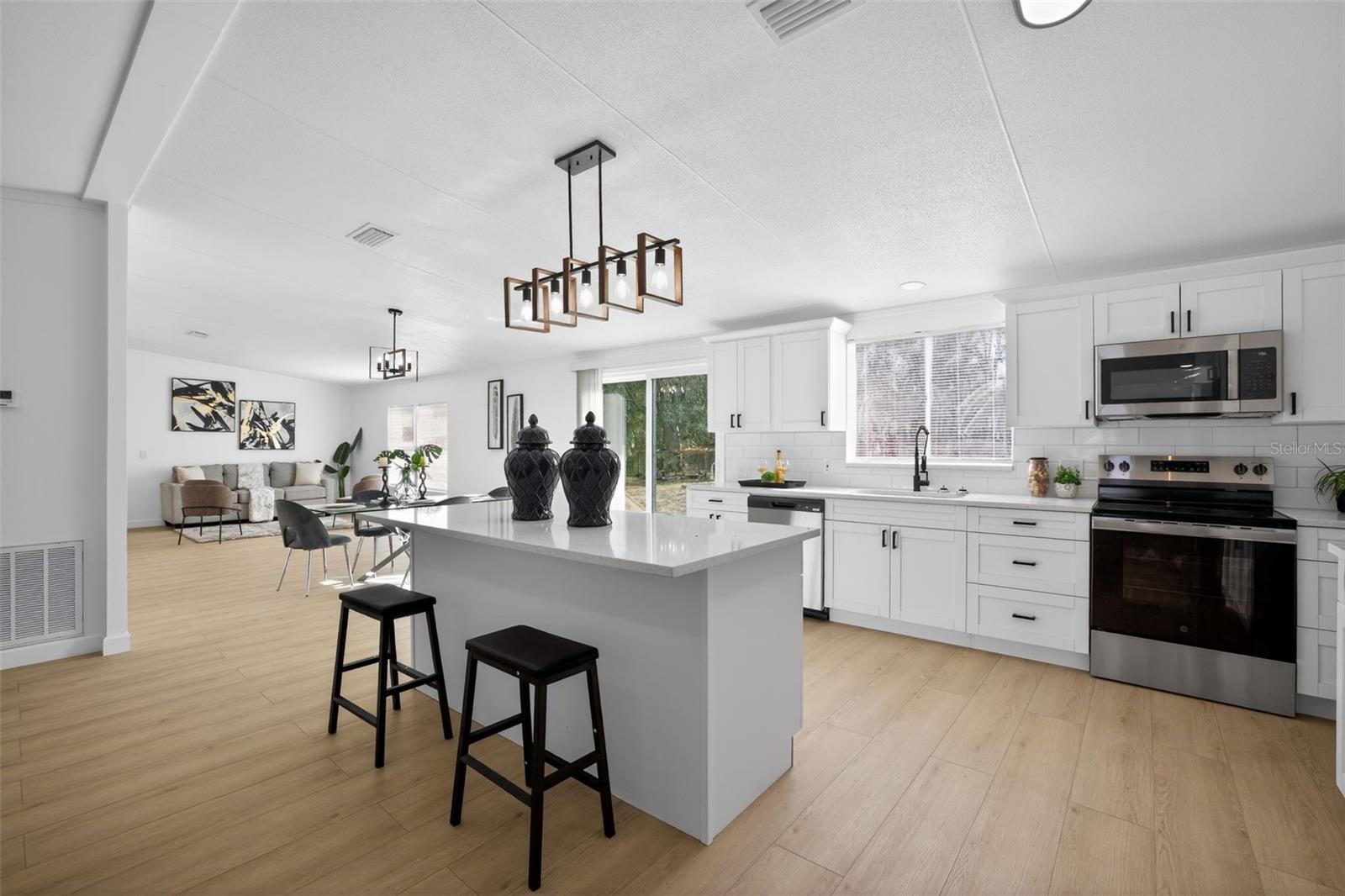 Image 20 of 37 For 5136 Rock Dove Loop