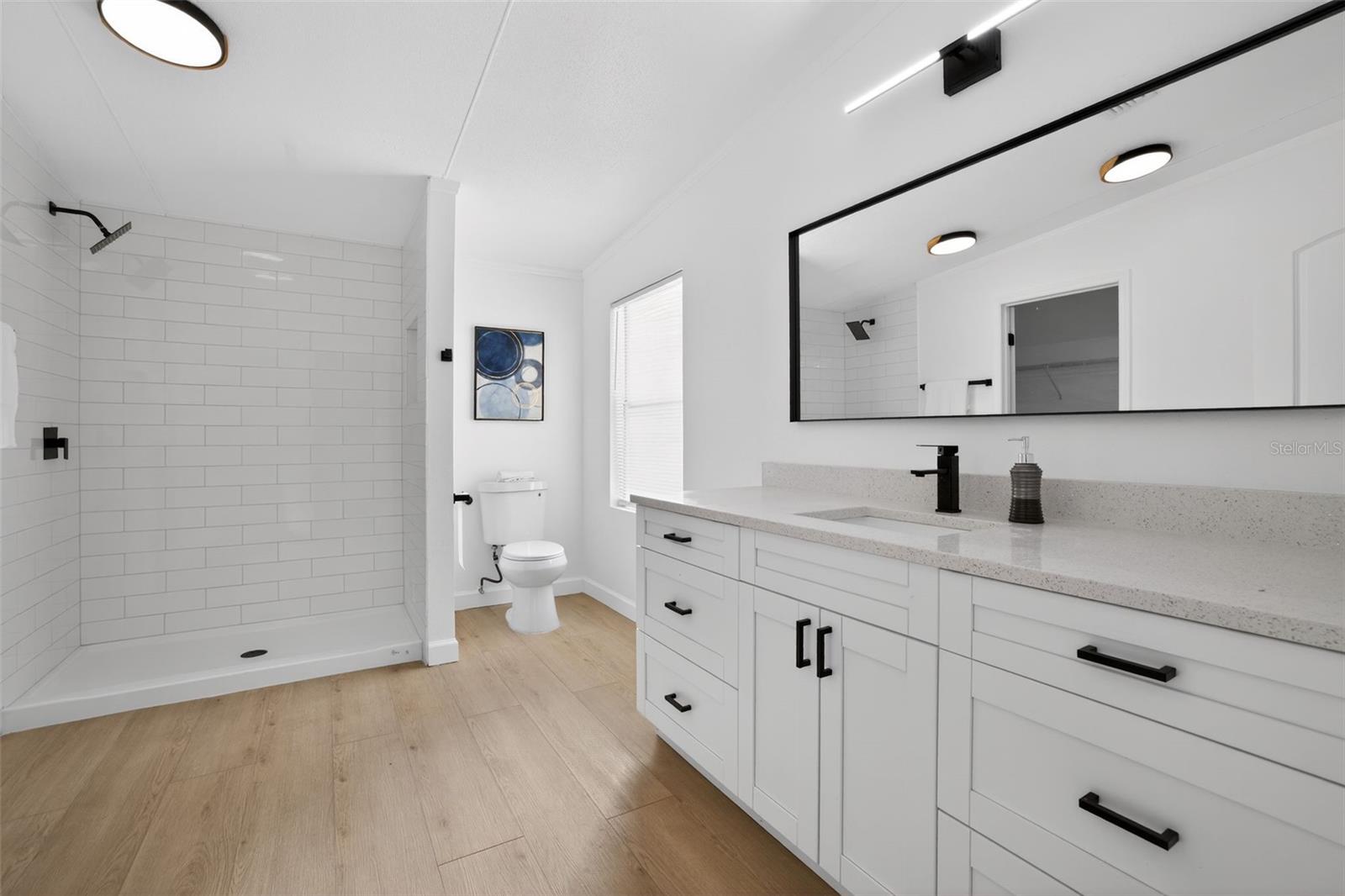 Image 33 of 37 For 5136 Rock Dove Loop