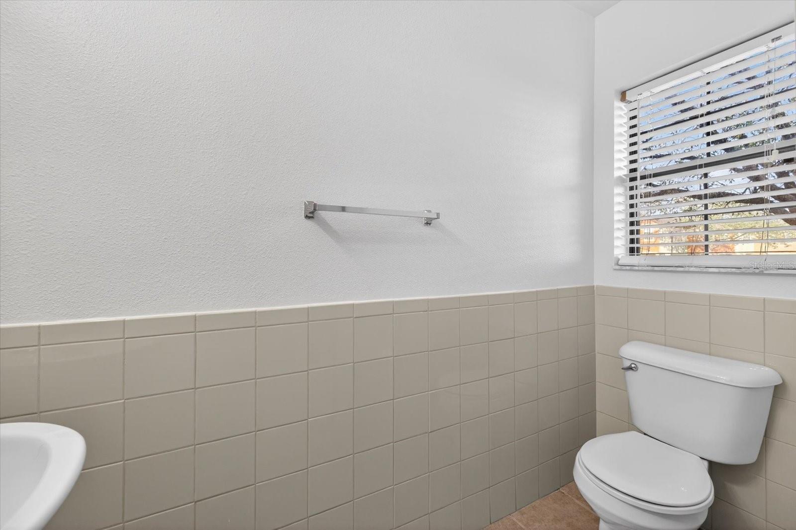 Image 18 of 45 For 1513 Water Terrace Lane