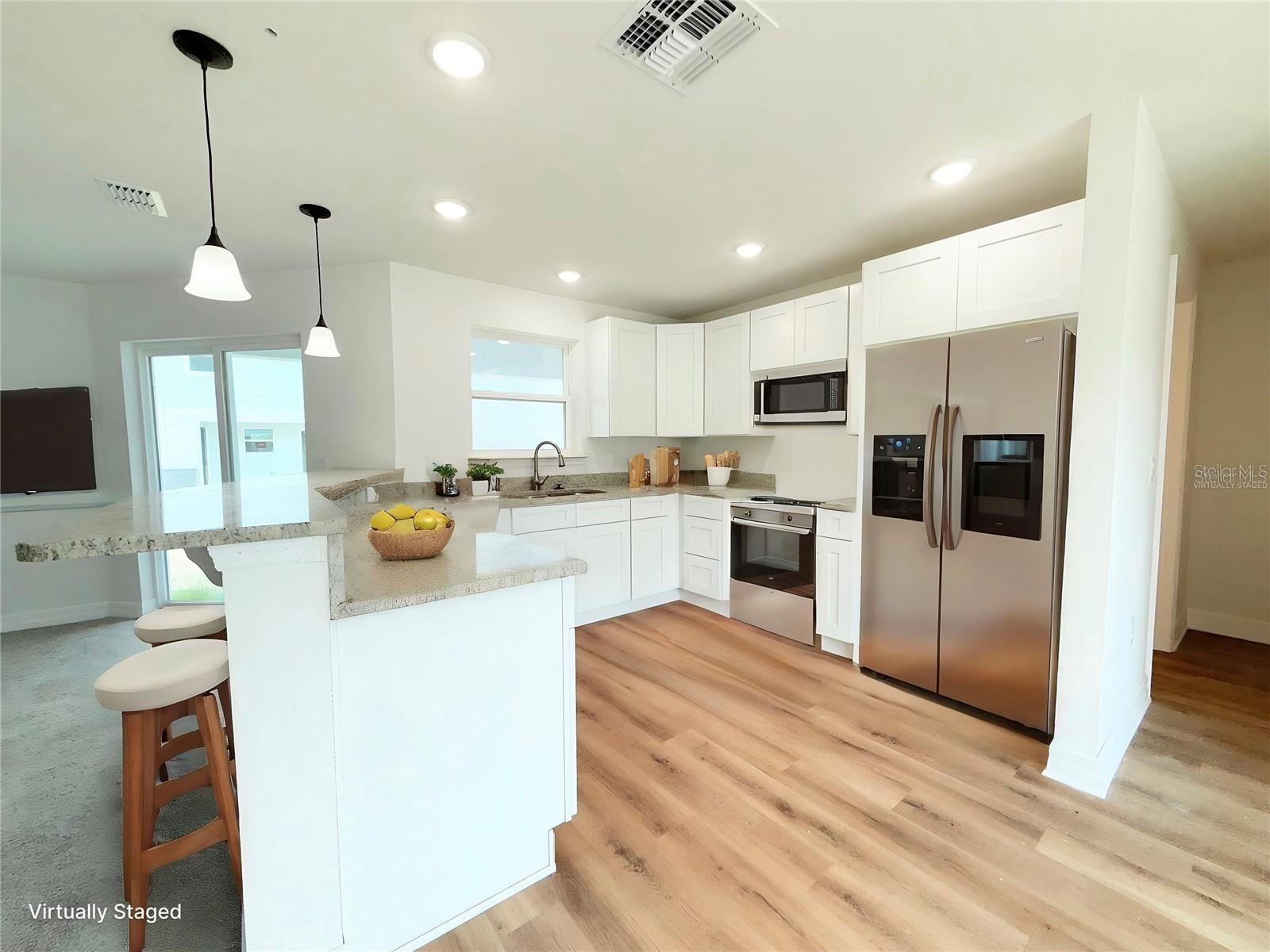 Image 4 of 18 For 222 Carpenters Way 69