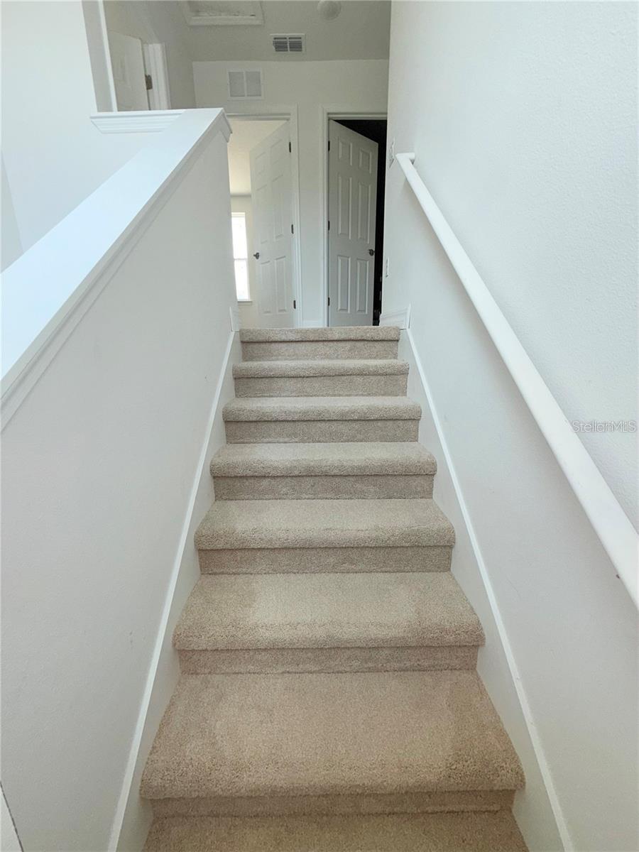 Image 9 of 18 For 222 Carpenters Way 69