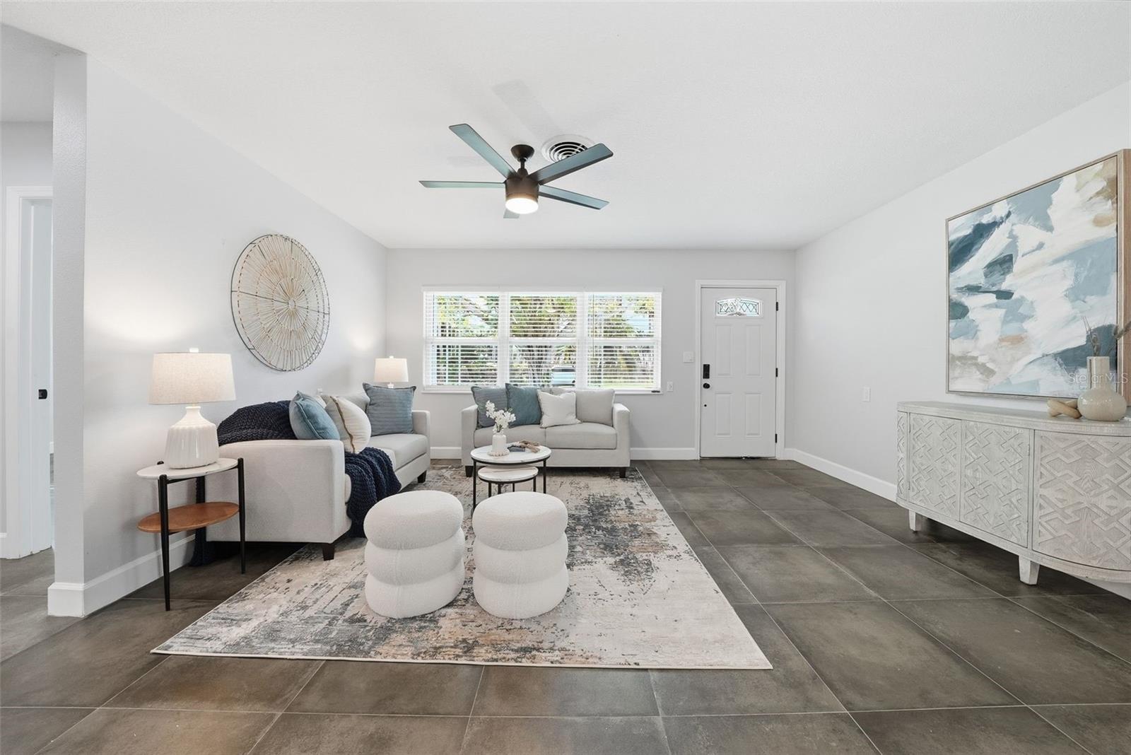 Image 4 of 53 For 7033 Hibiscus Avenue S