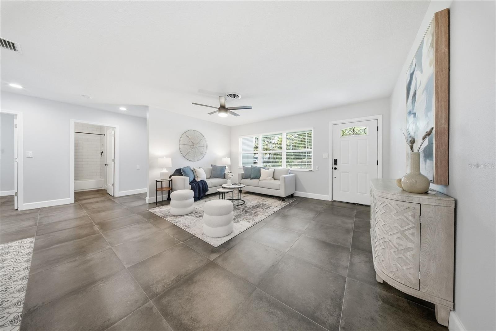 Image 6 of 53 For 7033 Hibiscus Avenue S