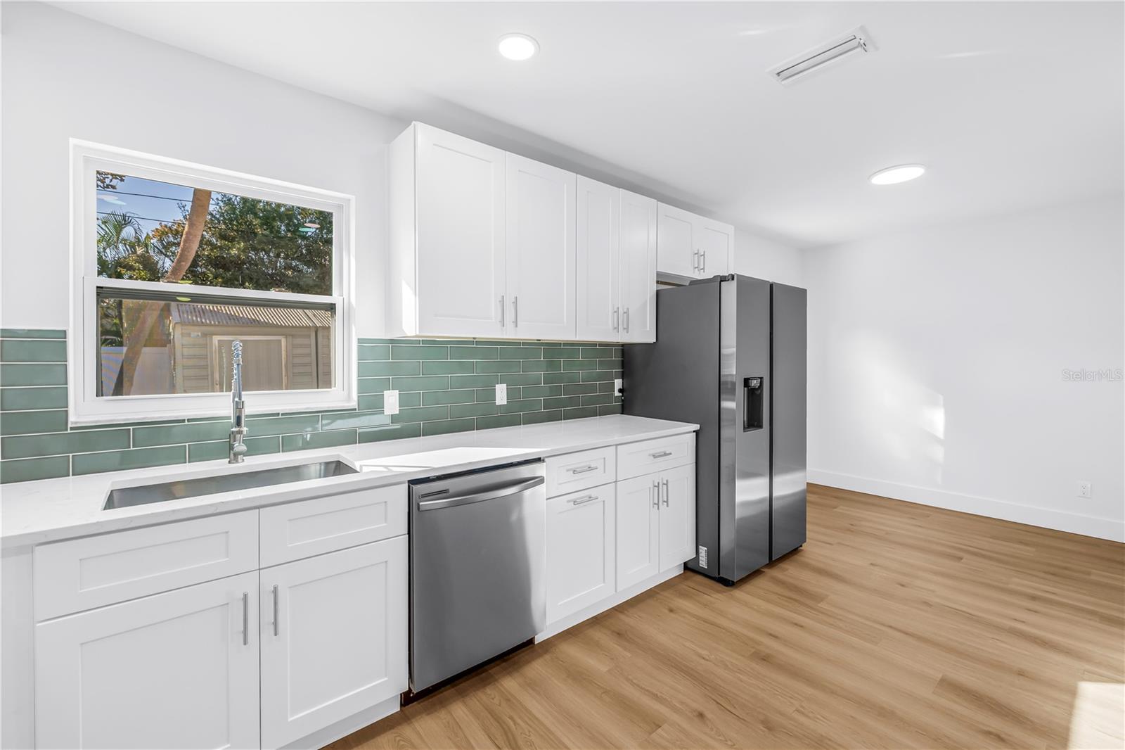 Image 10 of 29 For 2507 50th Street S