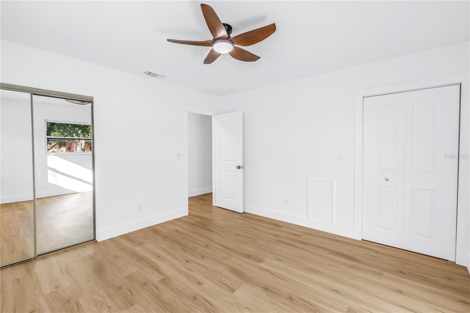 Image 14 of 29 For 2507 50th Street S