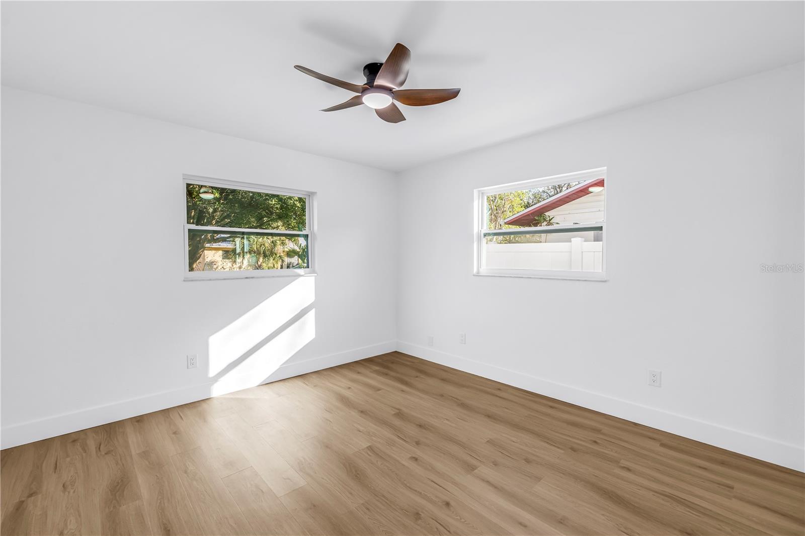 Image 17 of 29 For 2507 50th Street S