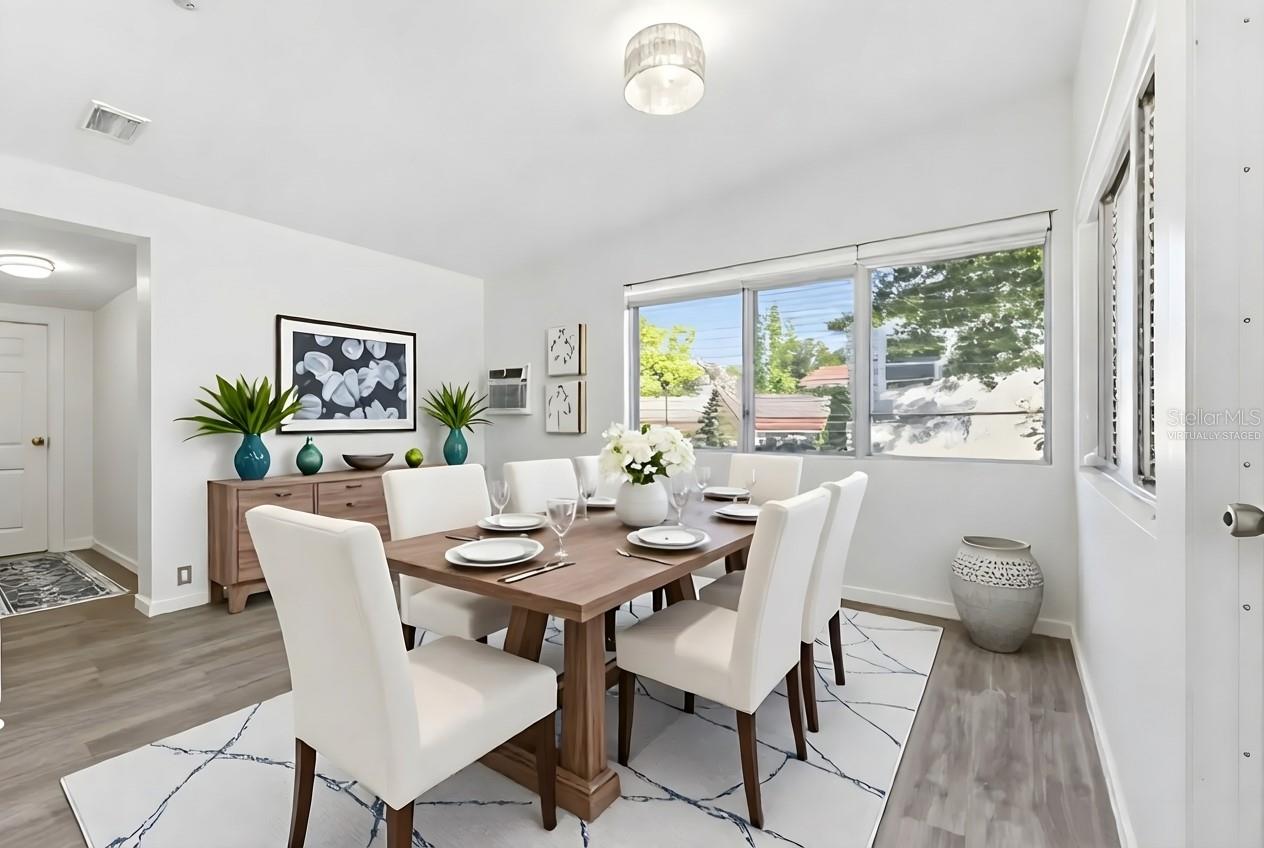 Image 14 of 38 For 5481 47th Avenue N