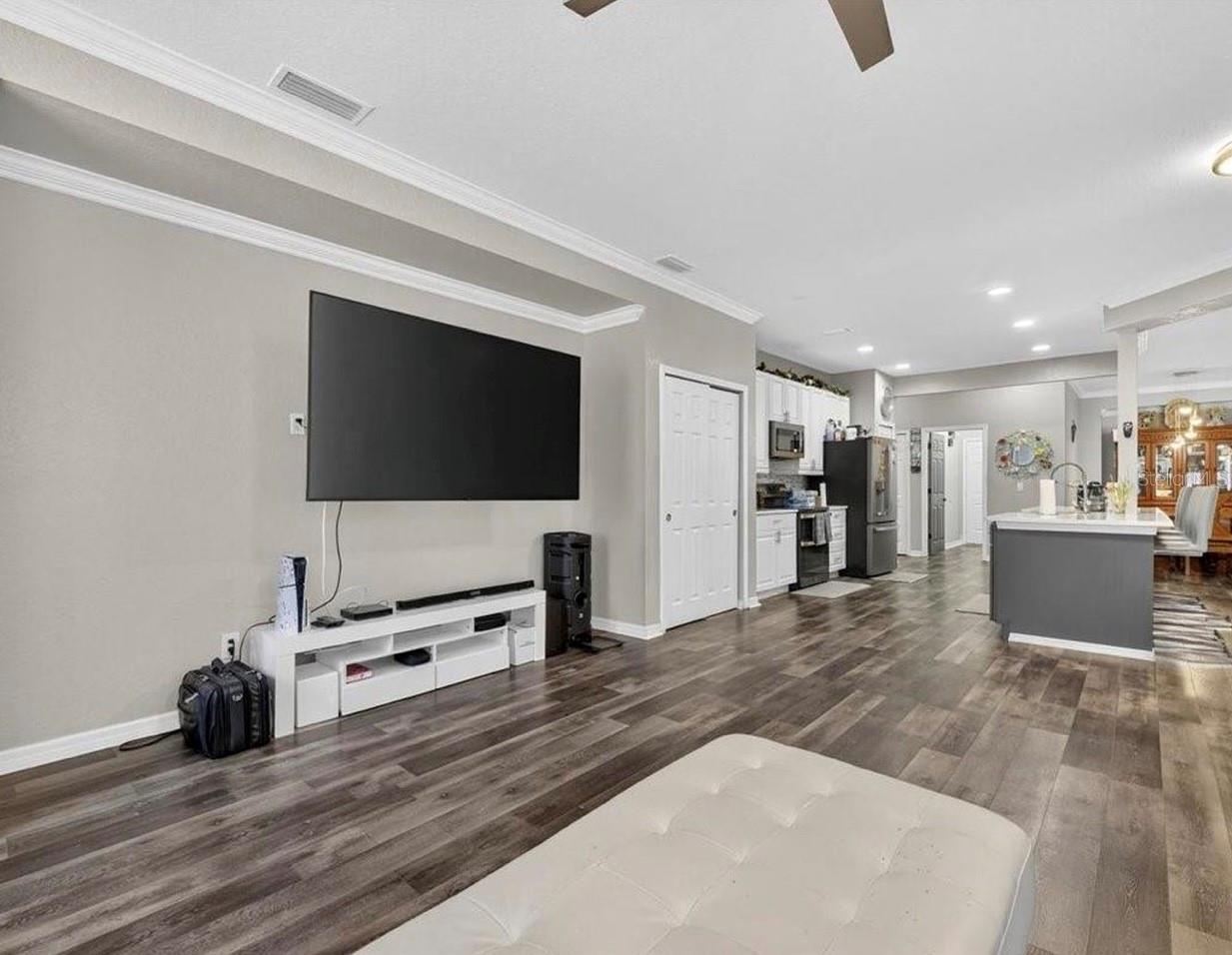 Image 14 of 41 For 11414 Bridge Pine Drive