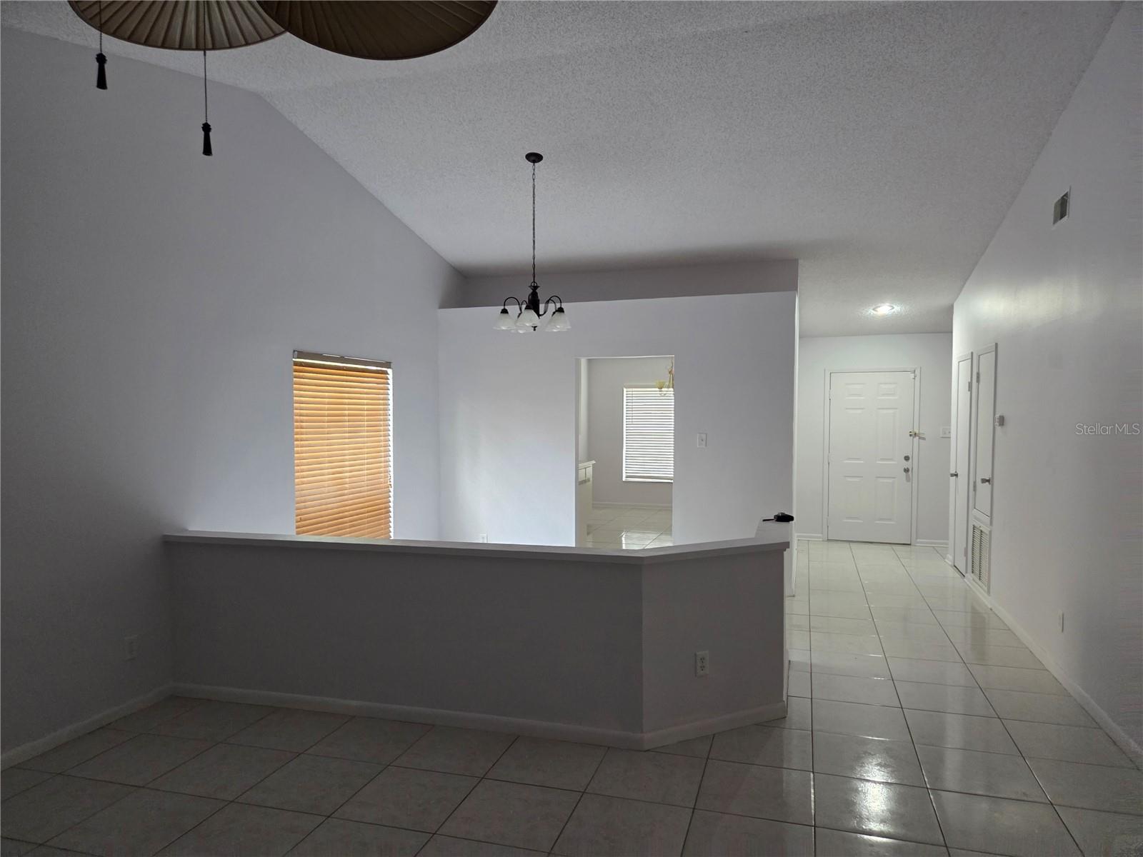 Image 4 of 19 For 24914 Silversmith Drive