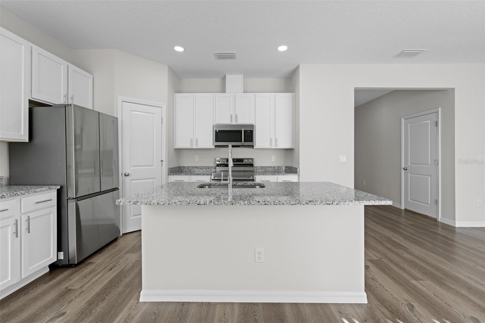 Image 16 of 76 For 9316 Gentle Ben Court