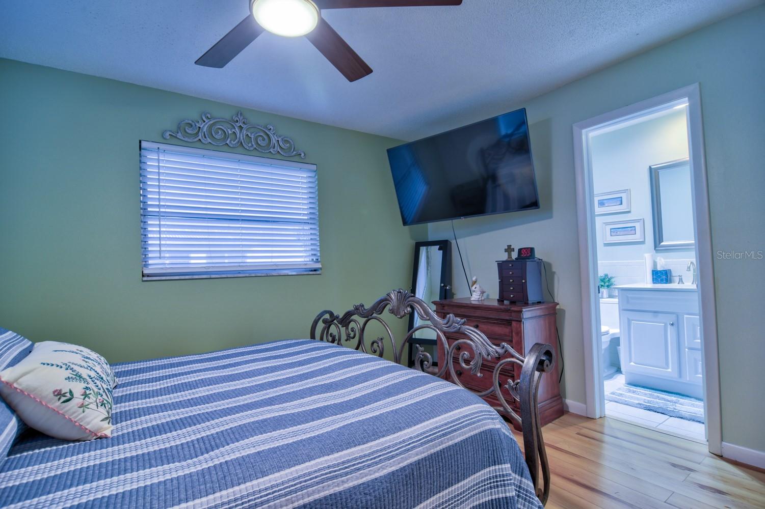 Image 10 of 43 For 4515 99th Avenue N