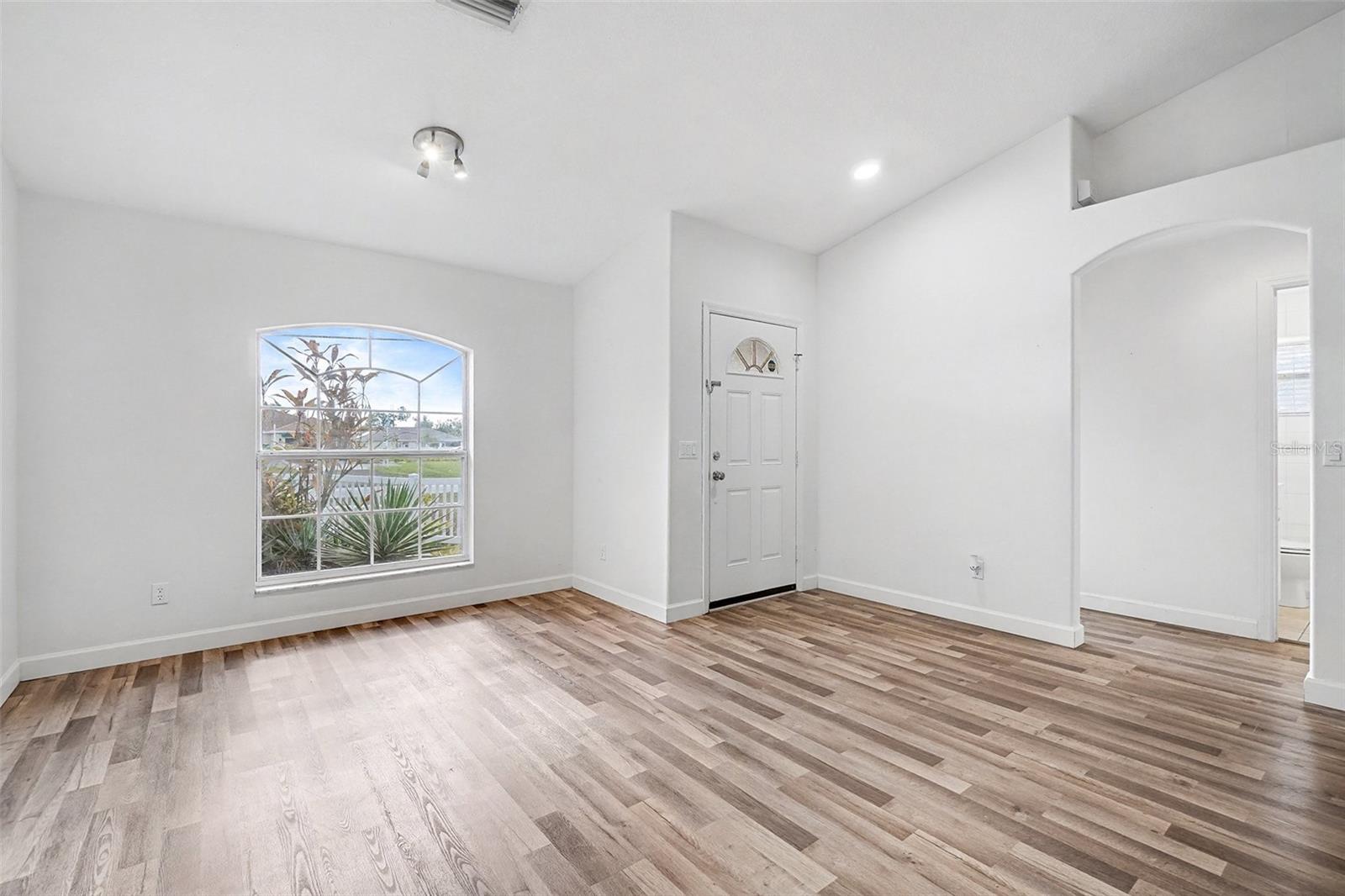 Image 2 of 18 For 3280 Price Boulevard