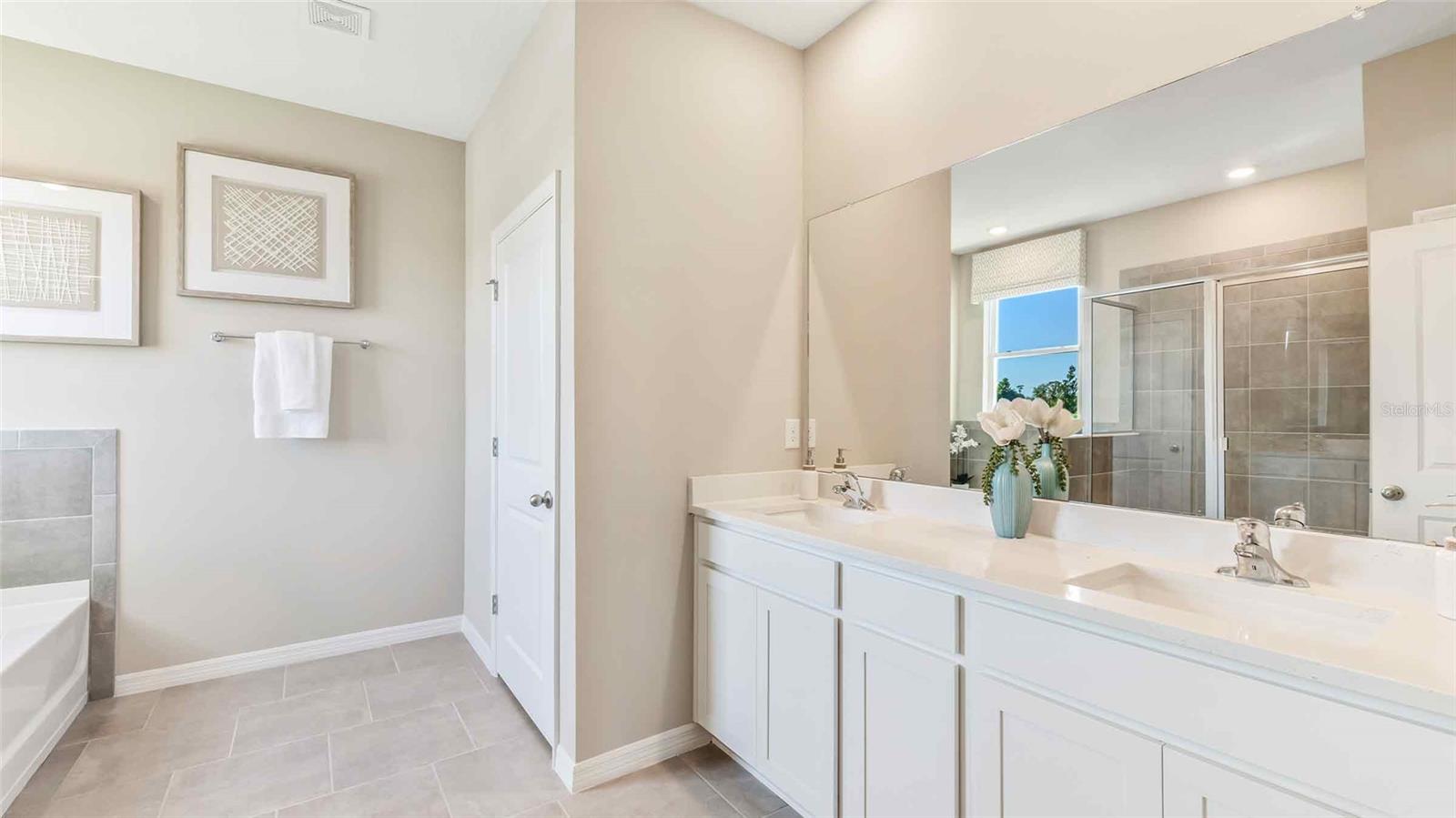 Image 14 of 16 For 3408 Amber Waves Drive