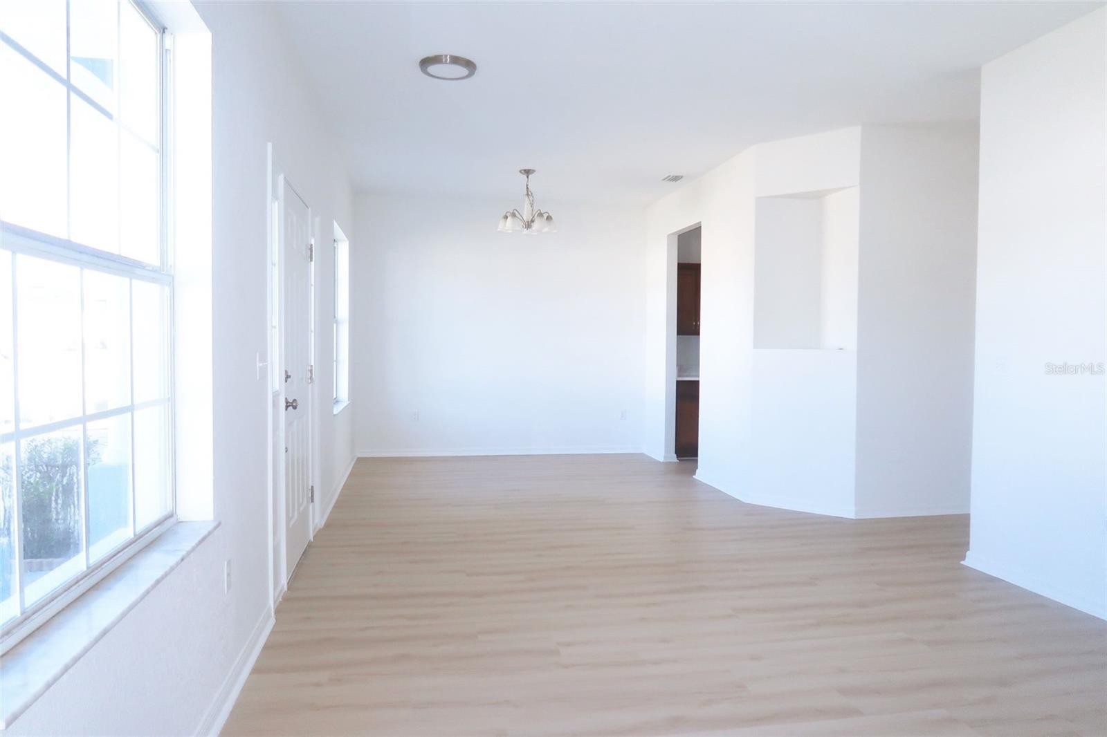 Image 18 of 44 For 3370 Winchester Estates Circle