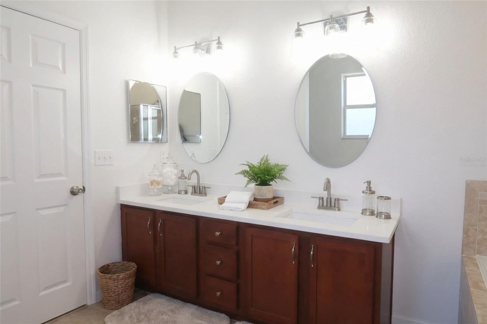 Image 5 of 44 For 3370 Winchester Estates Circle