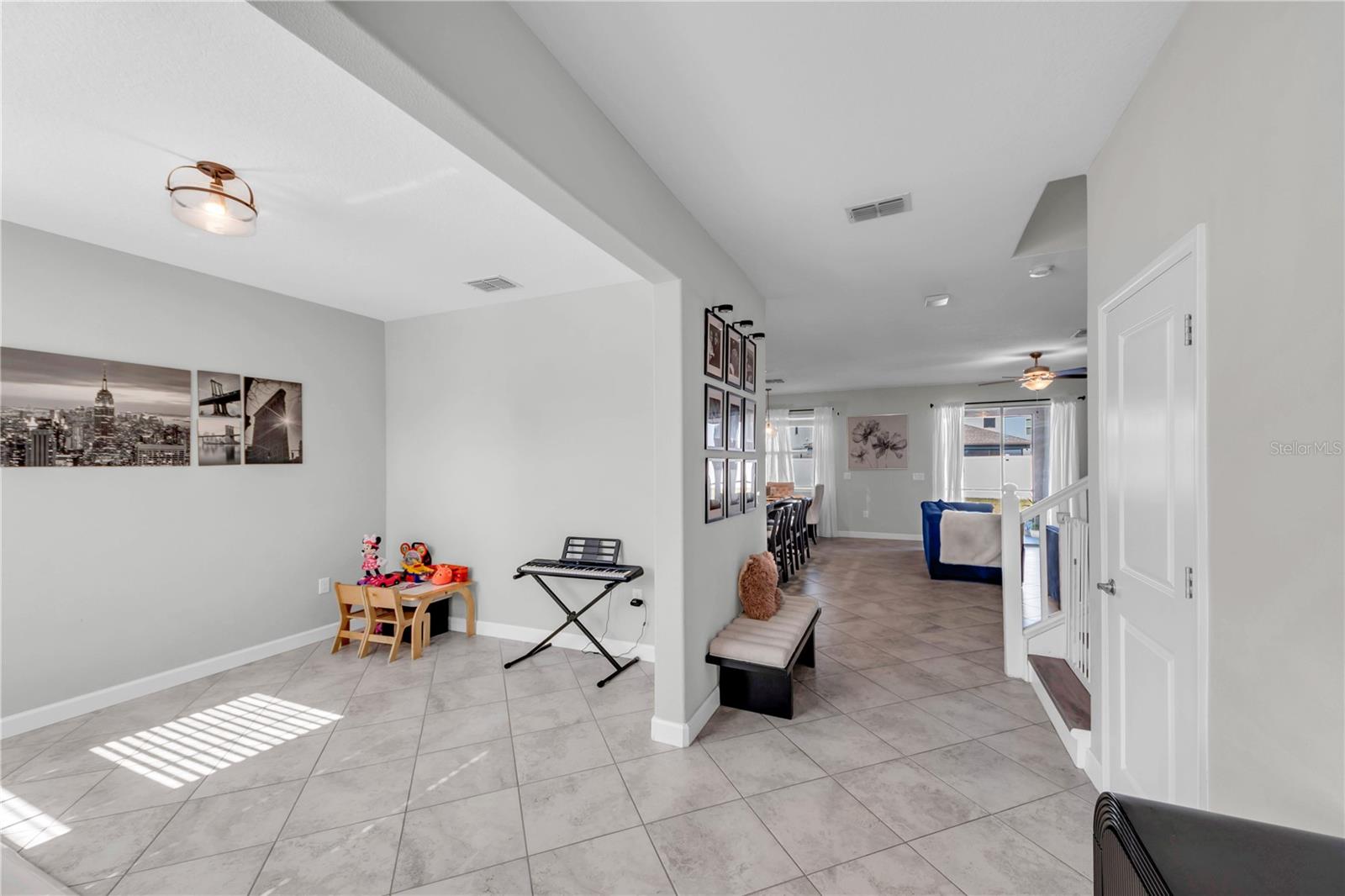 Image 24 of 51 For 13220 Satin Lily Drive