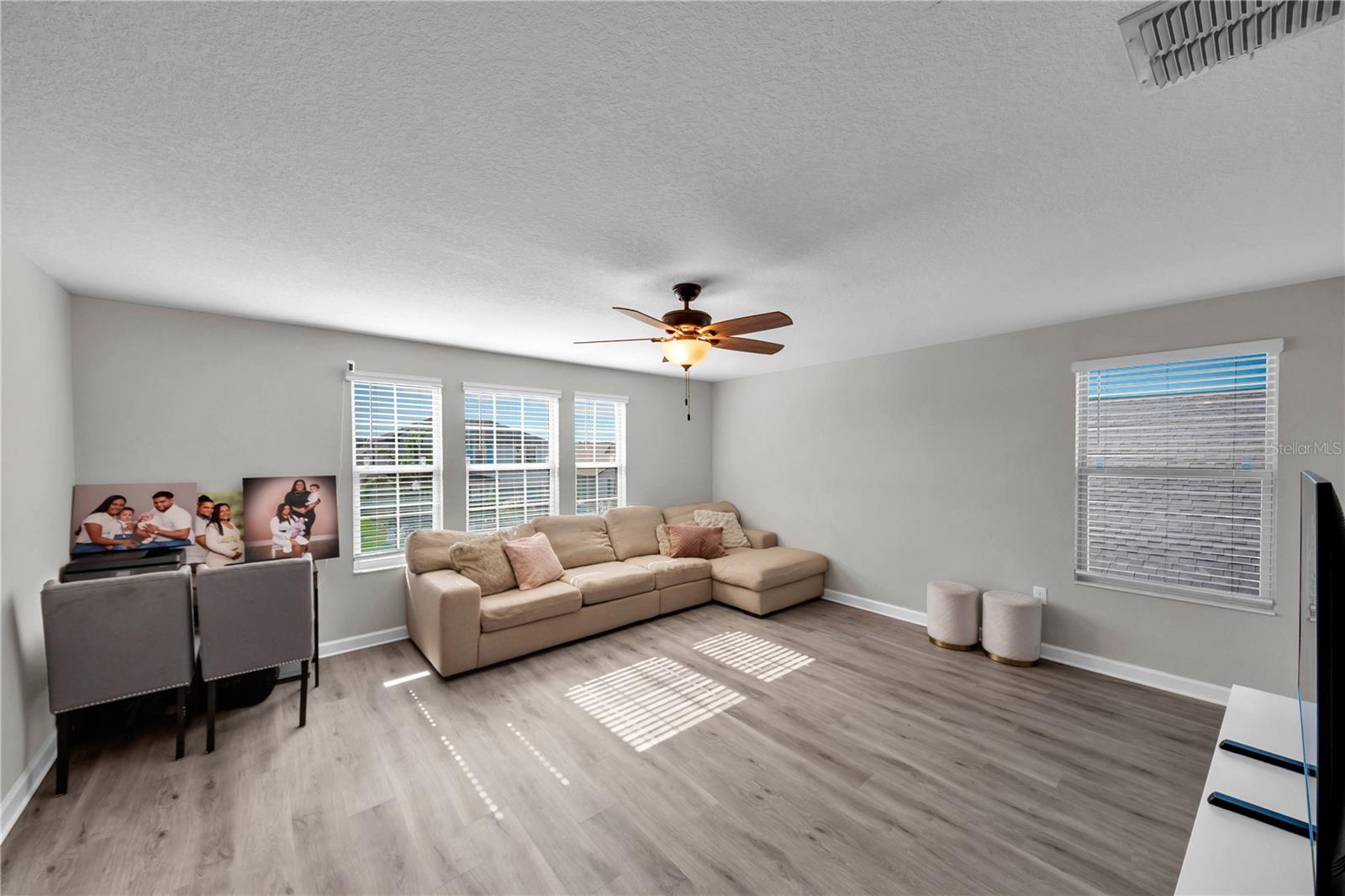 Image 25 of 51 For 13220 Satin Lily Drive