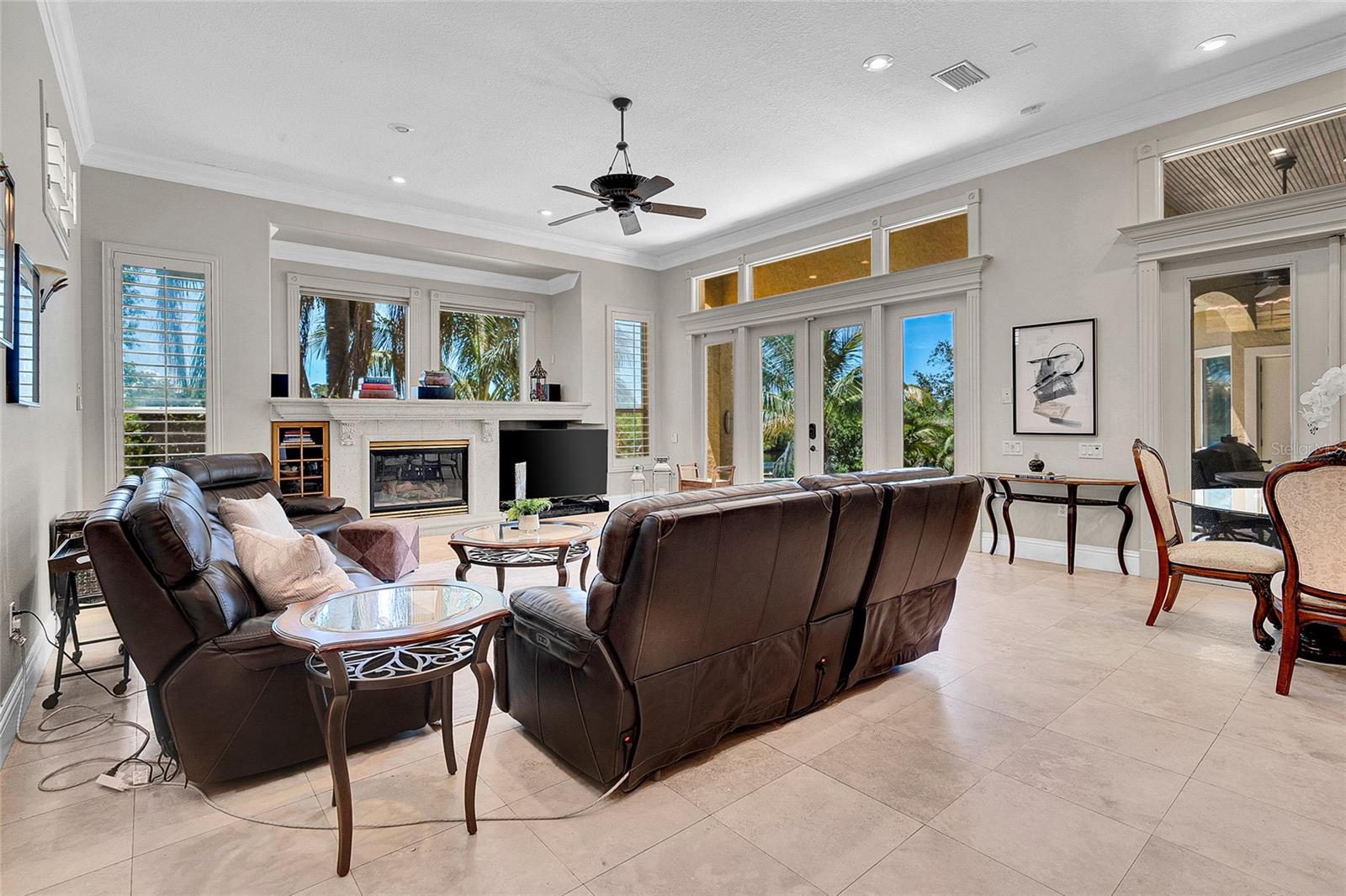 Listing photo id 10 for 8707 Silverthorn Road