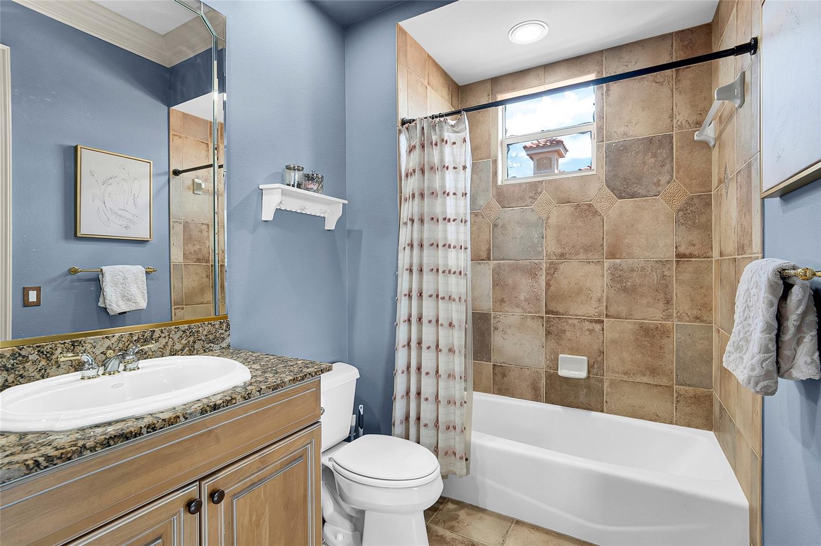 Listing photo id 28 for 8707 Silverthorn Road