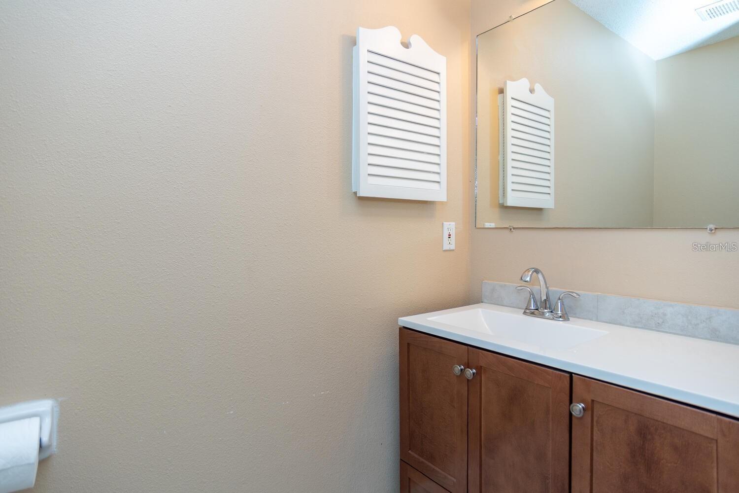 Image 12 of 19 For 1770 New Hampshire Avenue Ne