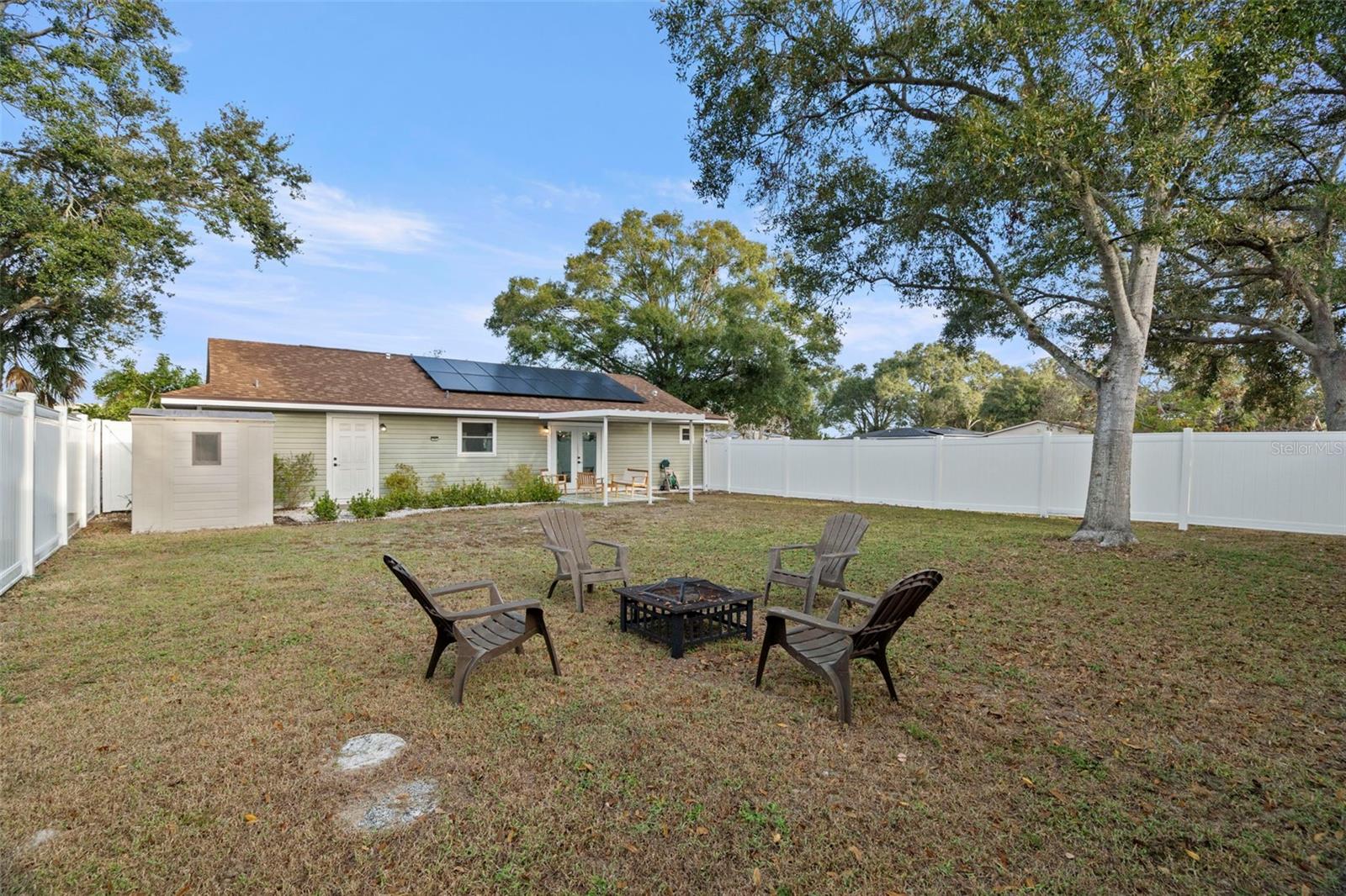 Image 32 of 38 For 6500 Briar Ridge Court N