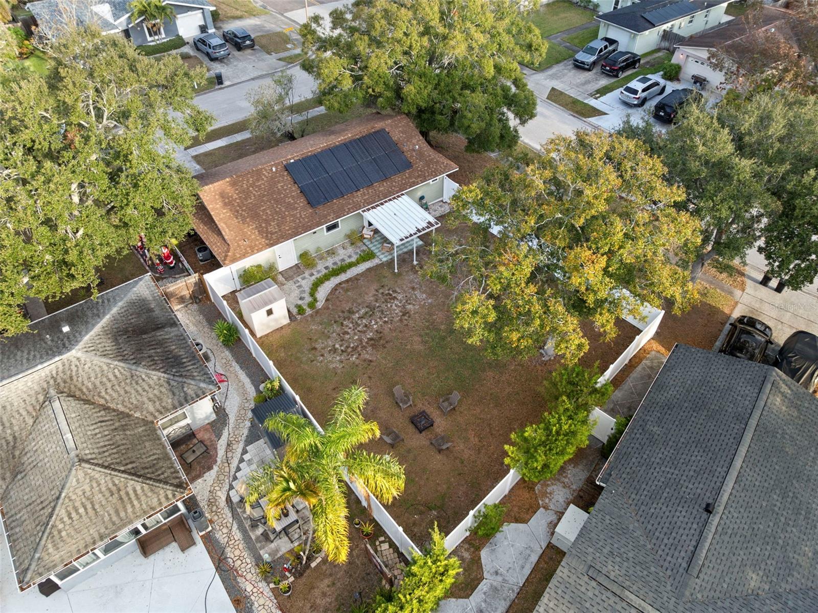 Image 4 of 38 For 6500 Briar Ridge Court N