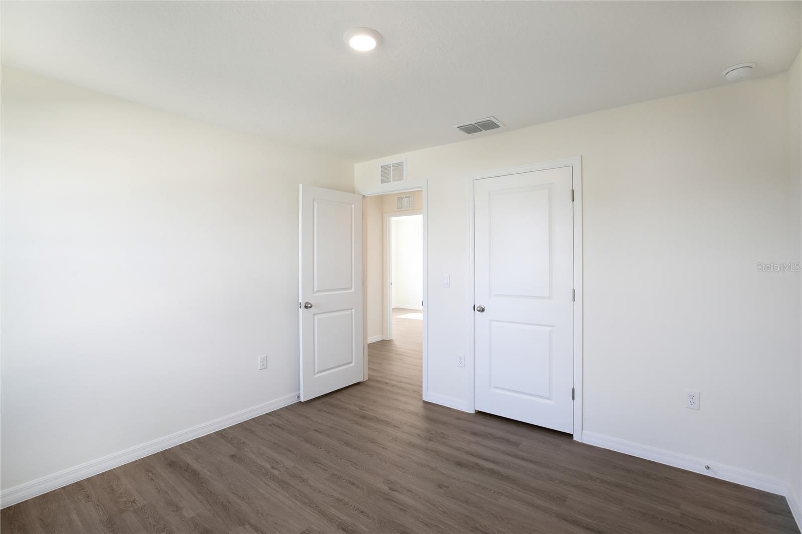 Image 14 of 44 For 35992 Sunflower Hill Drive