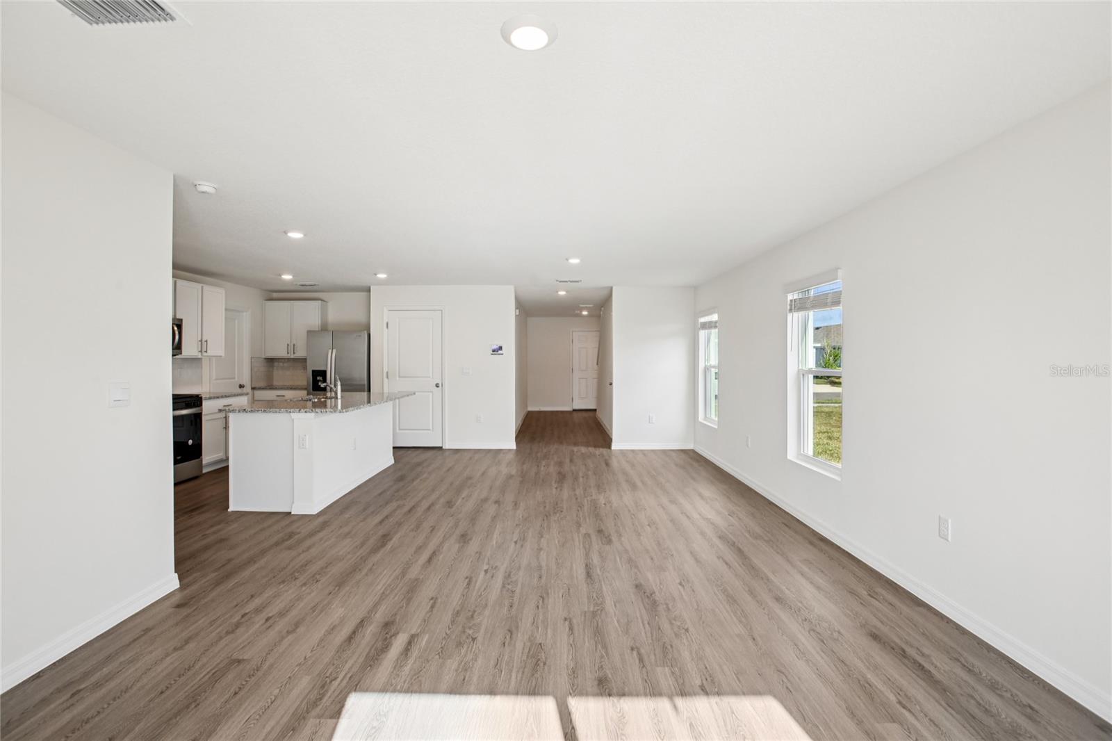 Image 38 of 44 For 35992 Sunflower Hill Drive