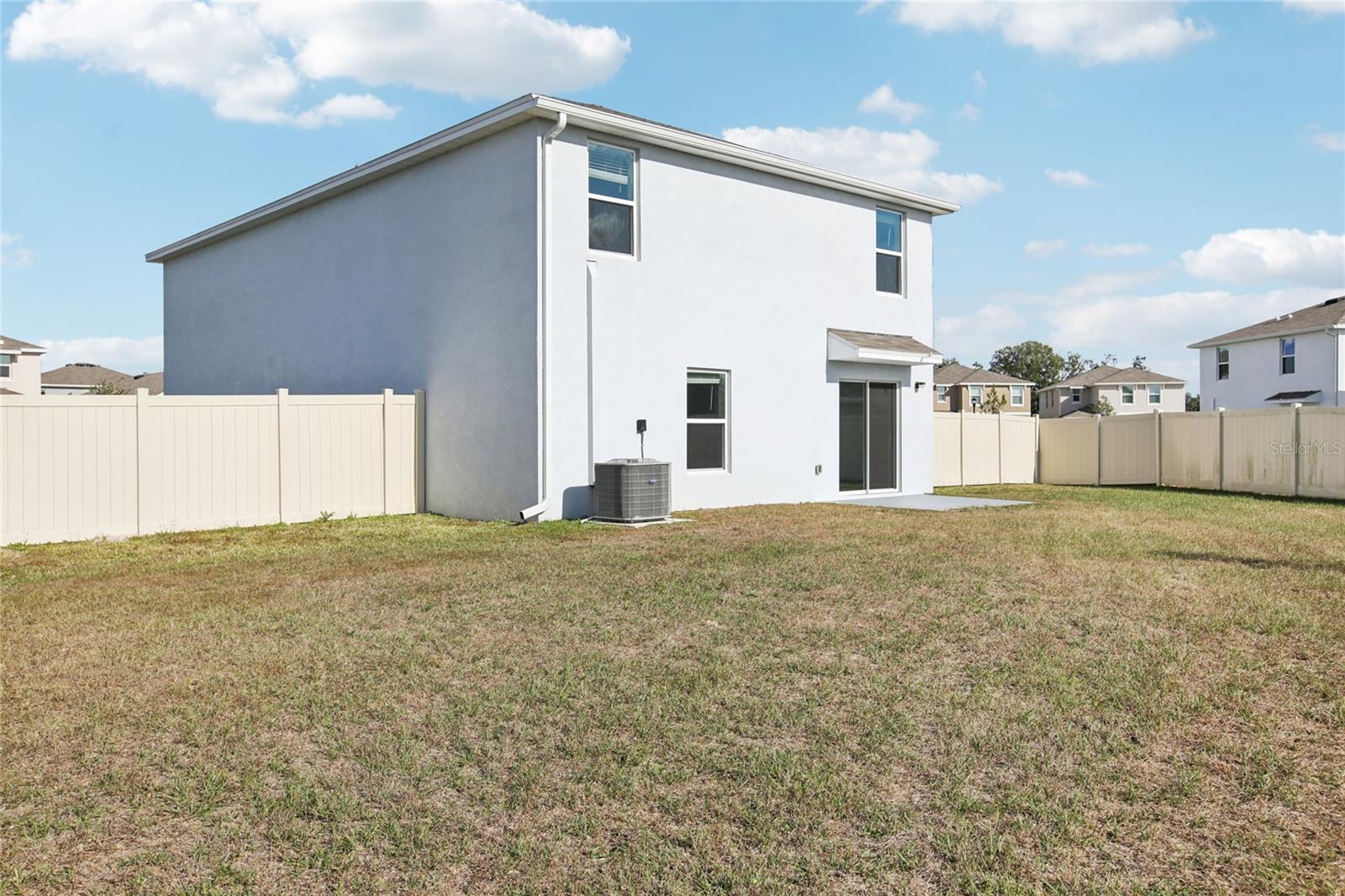 Image 4 of 44 For 35992 Sunflower Hill Drive