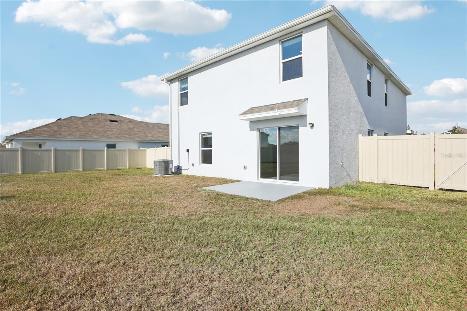 Image 6 of 44 For 35992 Sunflower Hill Drive