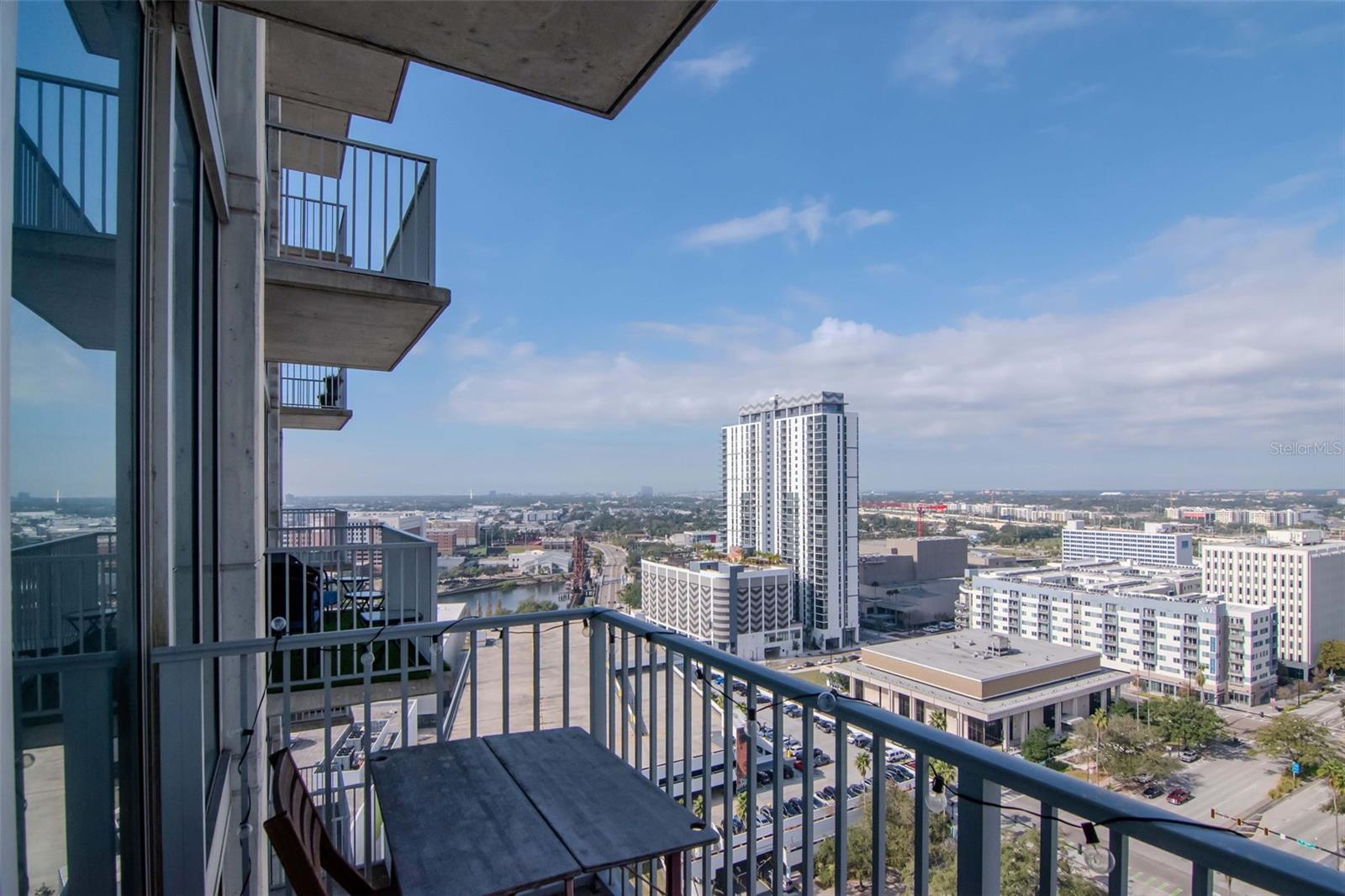 Image 11 of 19 For 777 Ashley Drive 1809