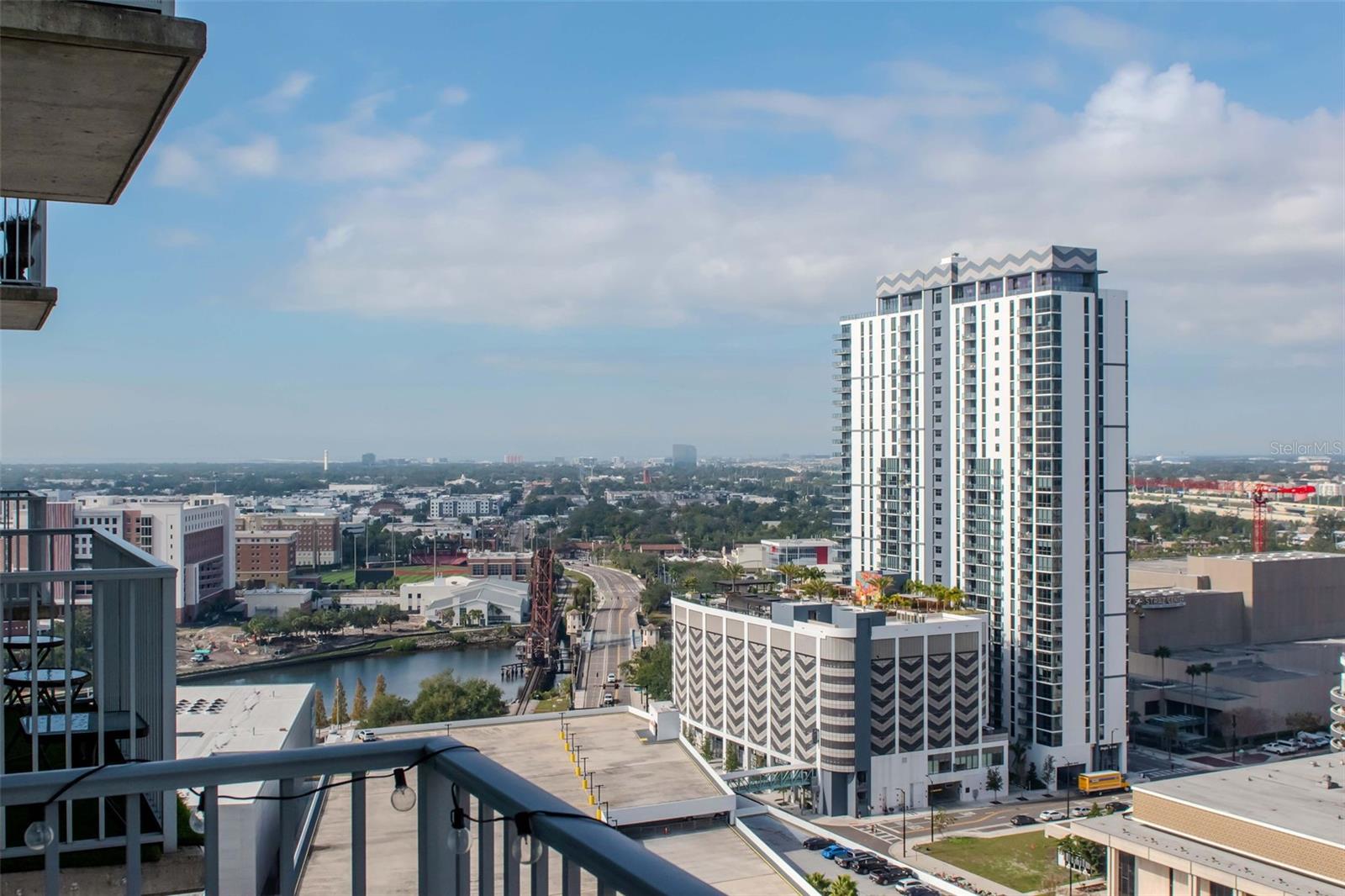 Image 5 of 19 For 777 Ashley Drive 1809