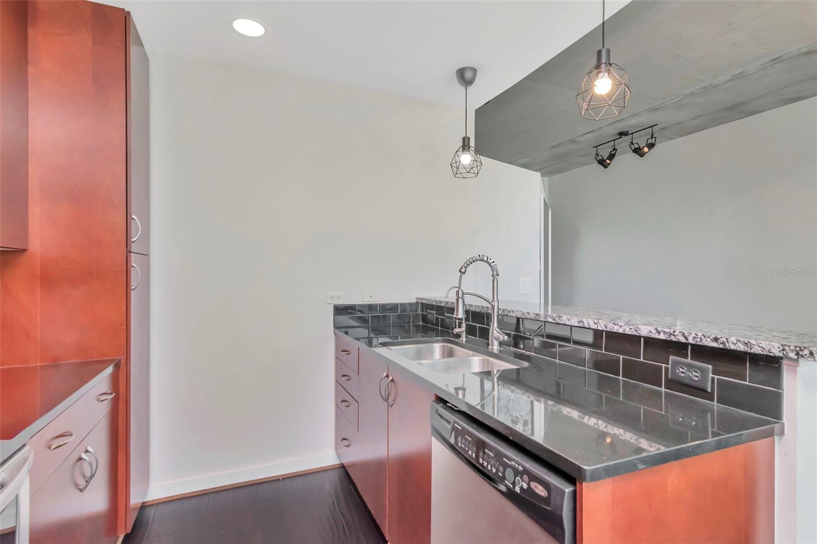 Image 8 of 19 For 777 Ashley Drive 1809