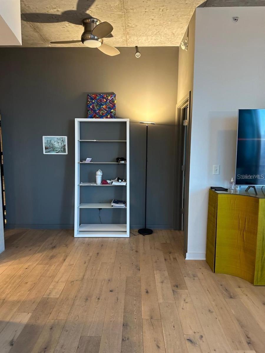 Image 18 of 41 For 777 Ashley Drive 2712