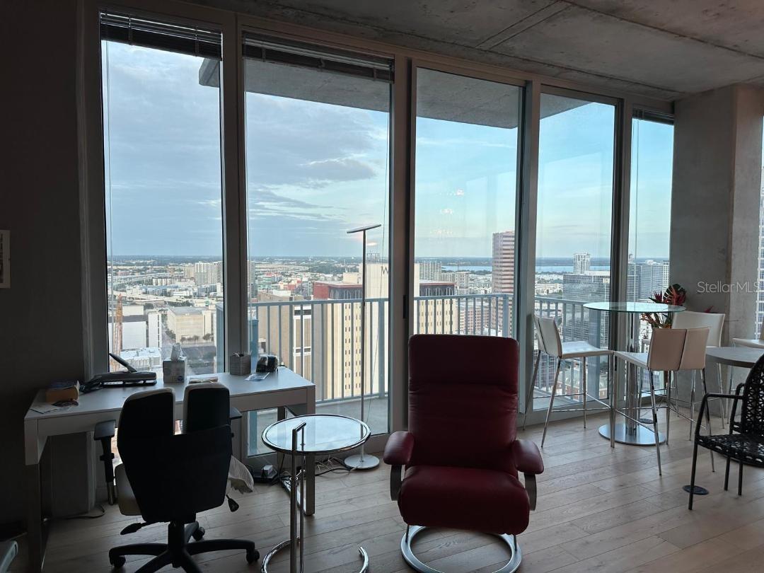 Image 36 of 41 For 777 Ashley Drive 2712