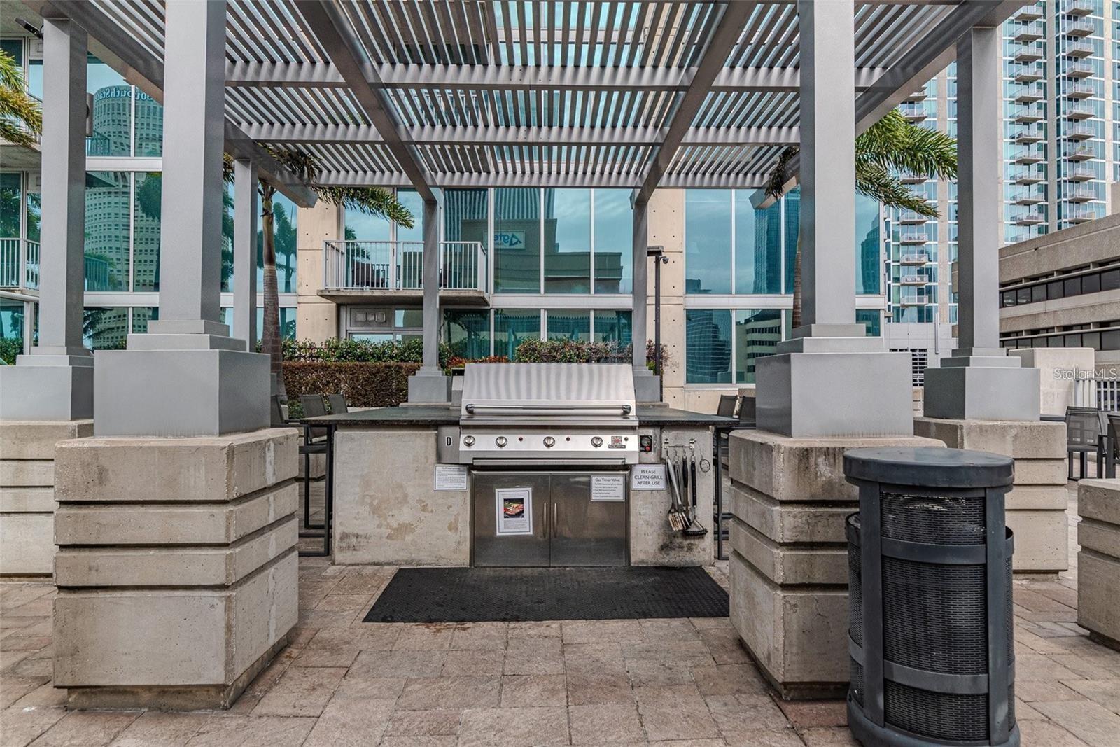 Image 8 of 41 For 777 Ashley Drive 2712