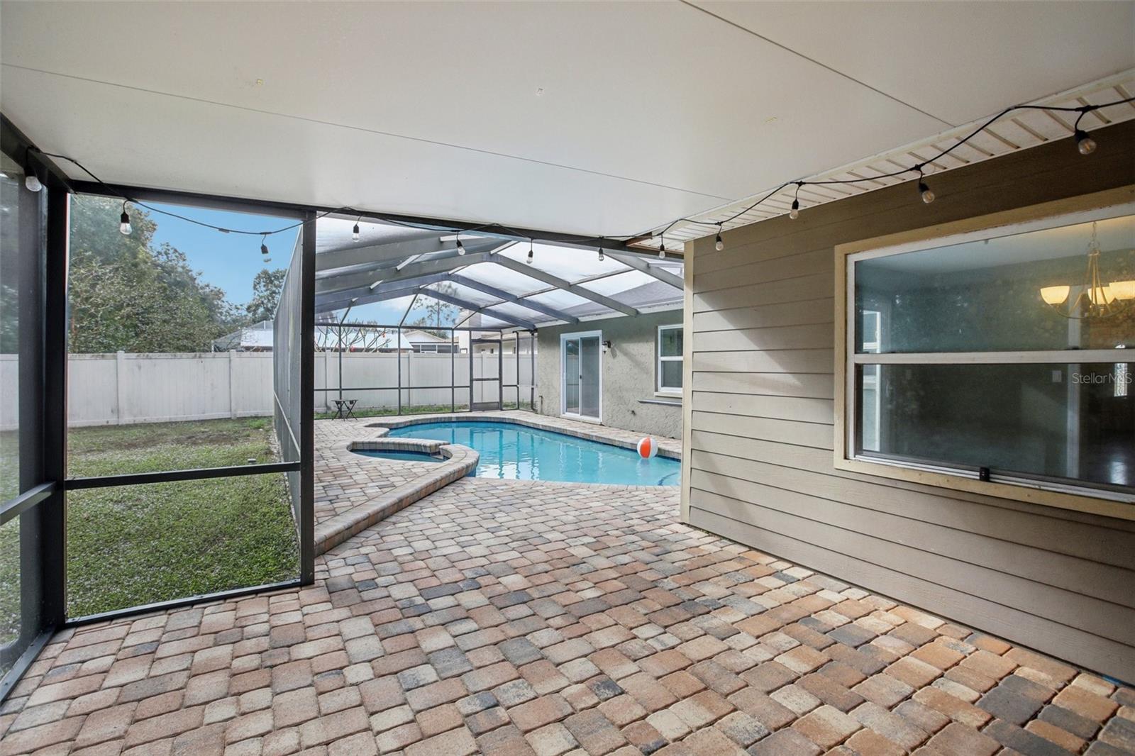 Image 29 of 35 For 14107 Briarthorn Drive