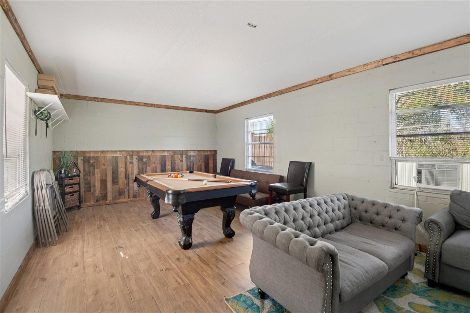 Image 23 of 33 For 34037 Woodland Circle