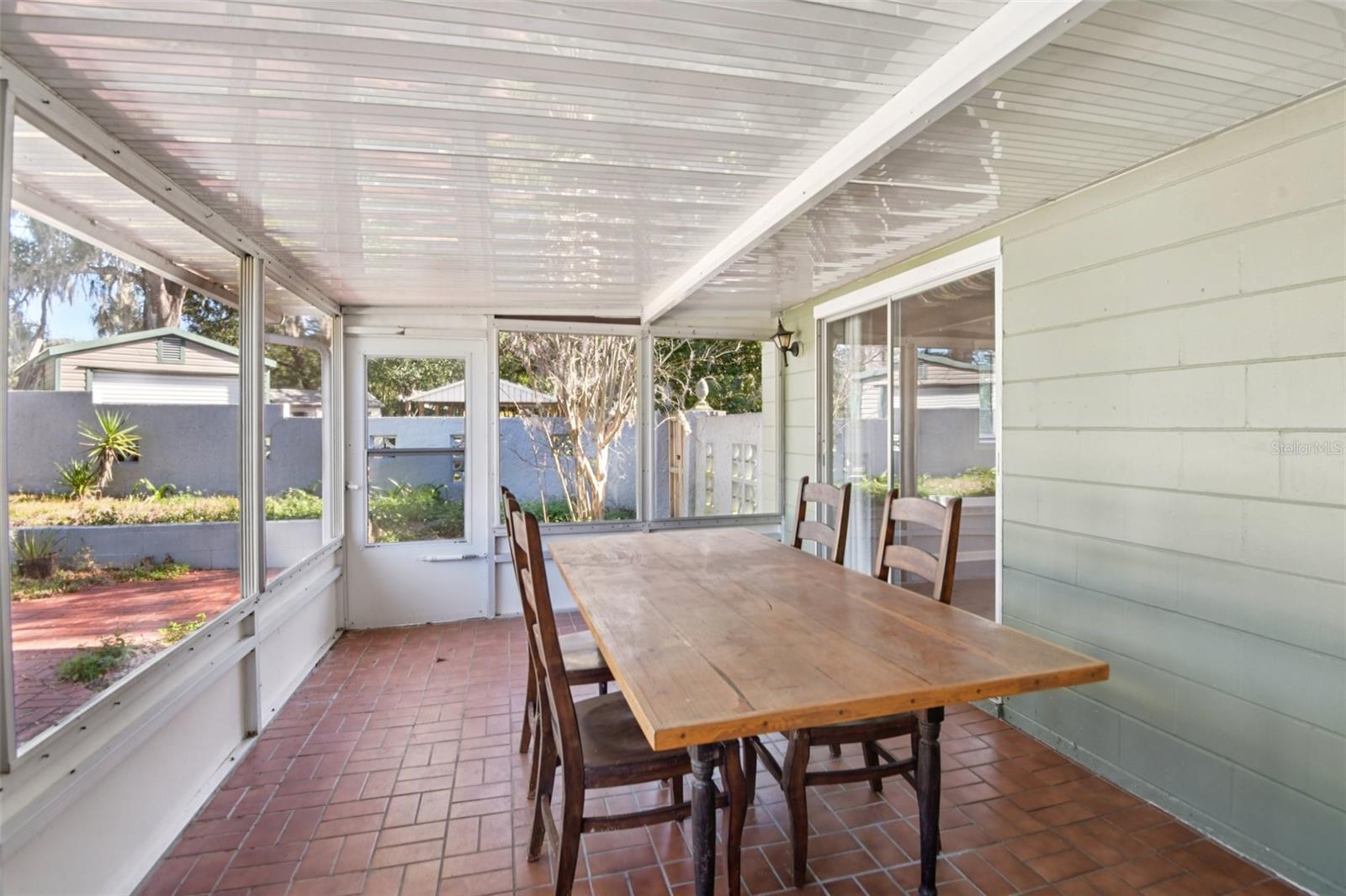 Image 9 of 33 For 34037 Woodland Circle