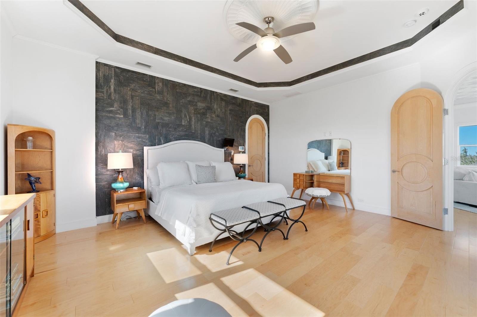 Image 41 of 98 For 4150 Snail Island Court