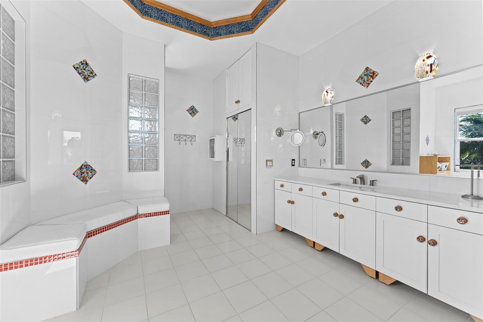 Image 44 of 98 For 4150 Snail Island Court