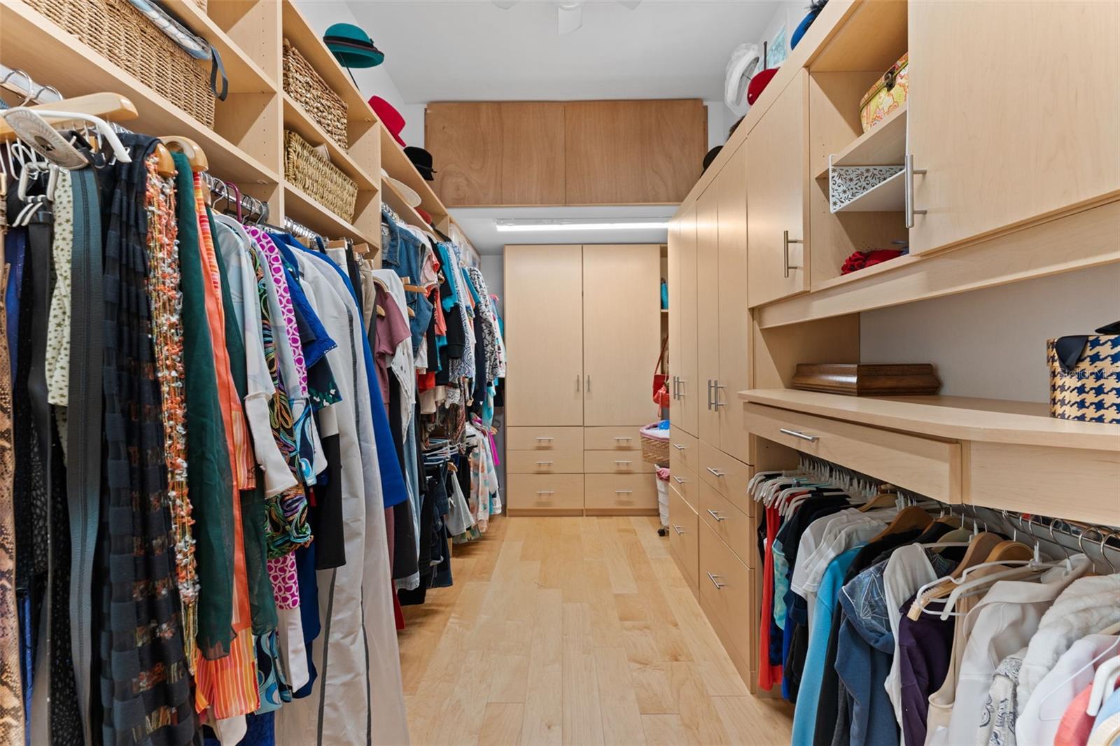 Image 51 of 98 For 4150 Snail Island Court