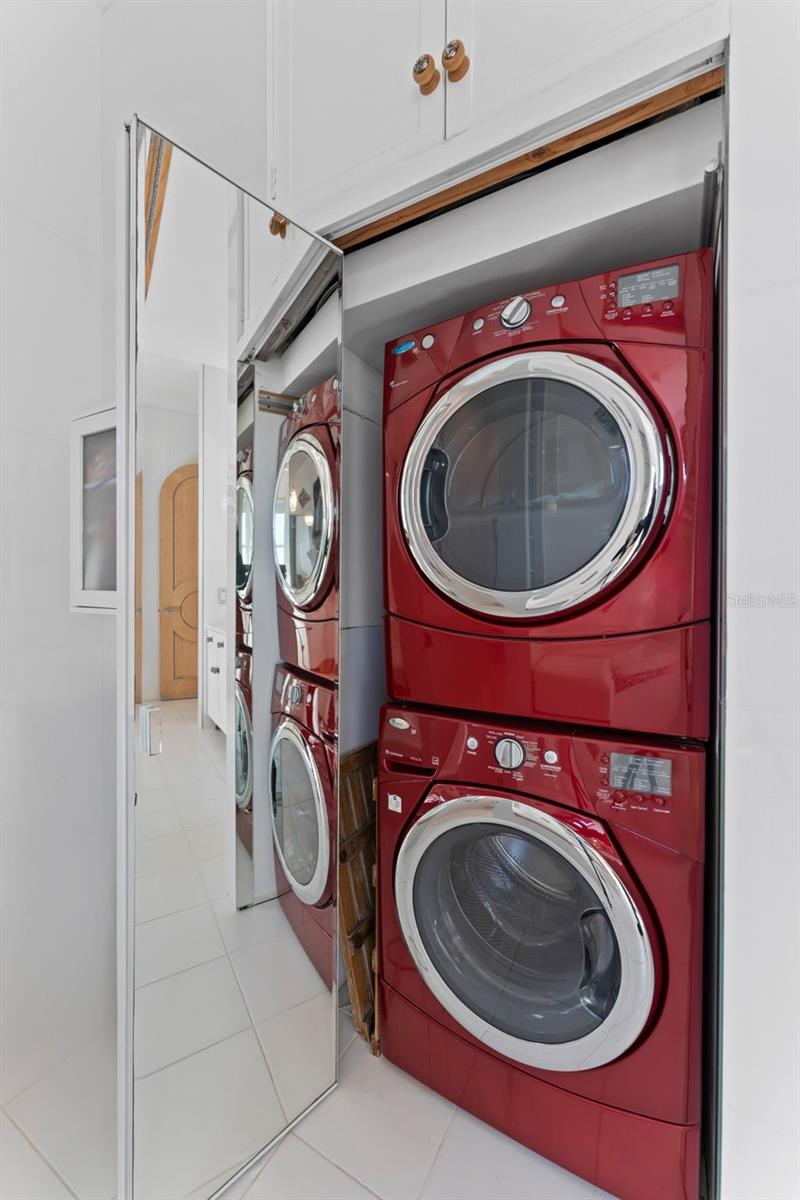 Image 59 of 98 For 4150 Snail Island Court