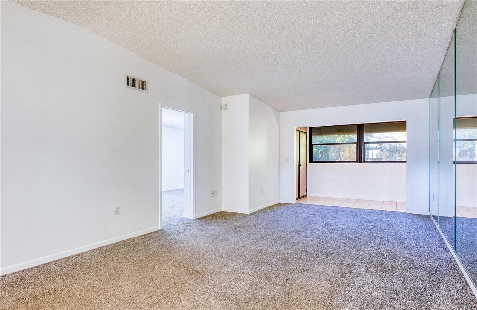 Image 10 of 38 For 2420 Winding Creek Boulevard 201