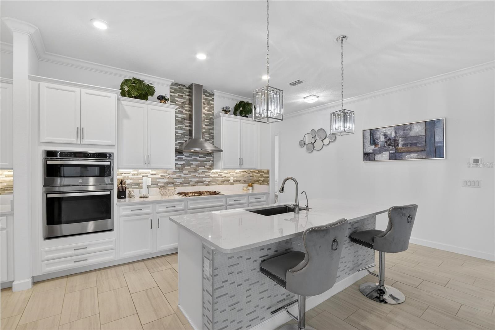 Image 22 of 89 For 17316 Scuba Crest Street