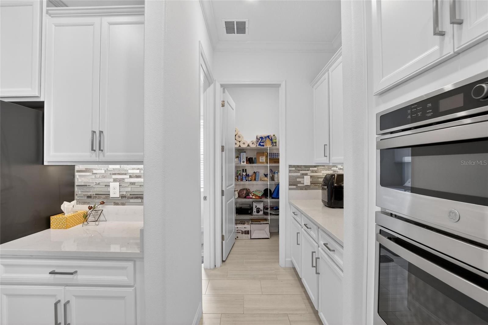 Image 23 of 89 For 17316 Scuba Crest Street