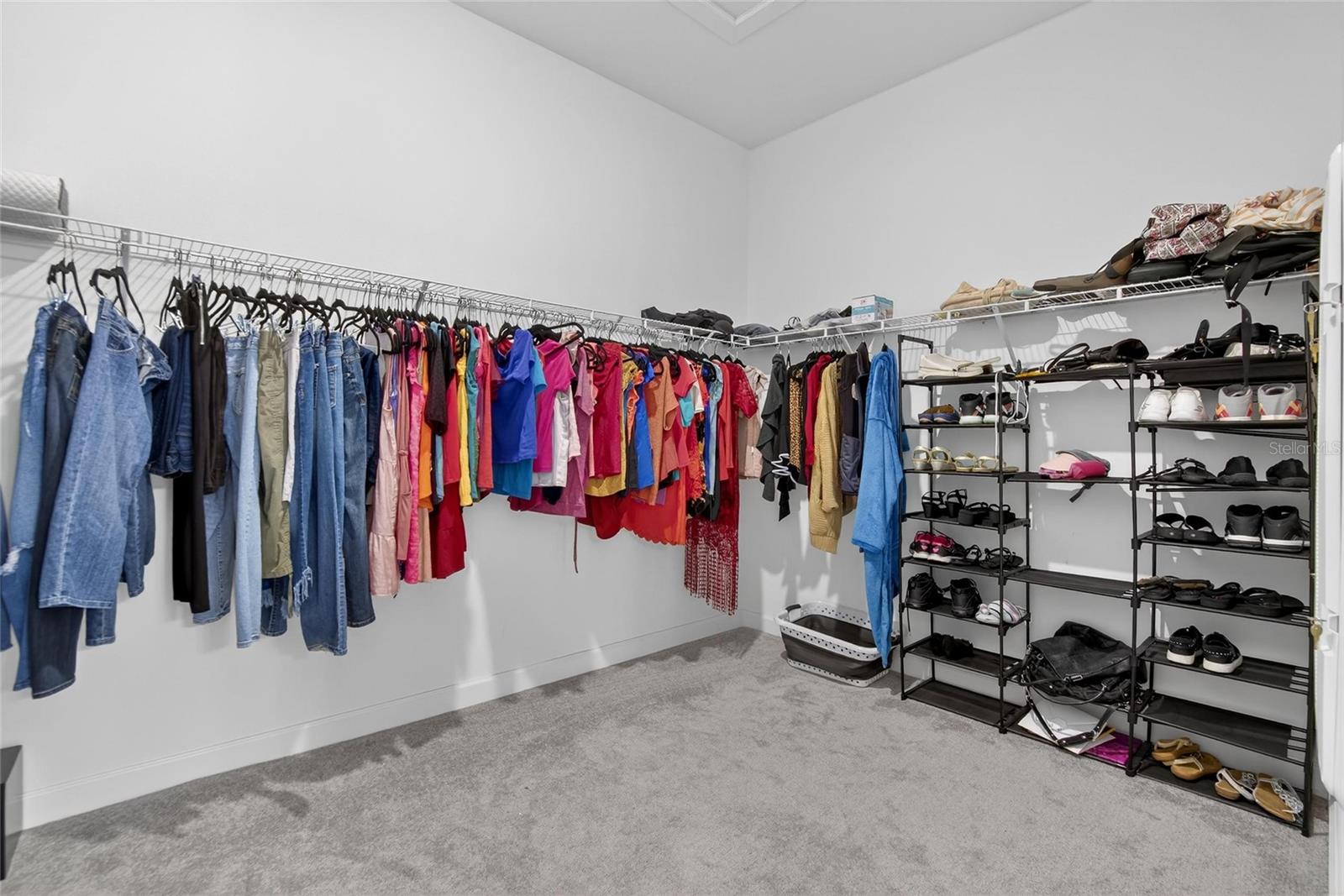 Image 38 of 89 For 17316 Scuba Crest Street