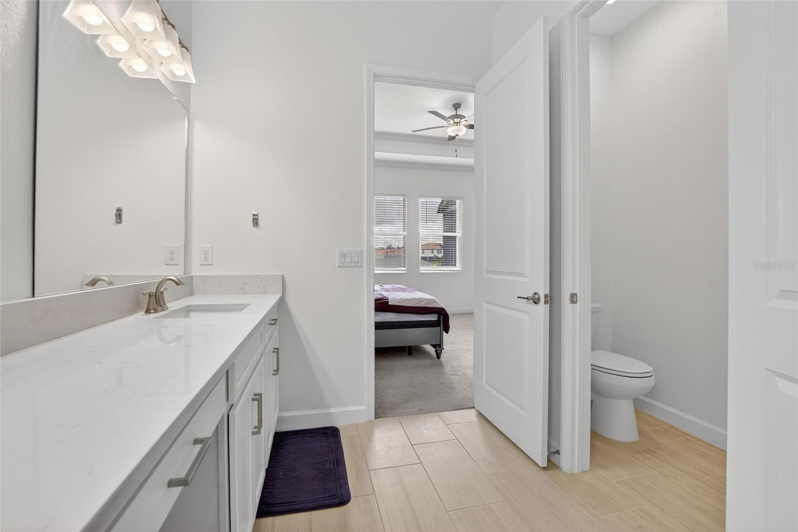 Image 40 of 89 For 17316 Scuba Crest Street